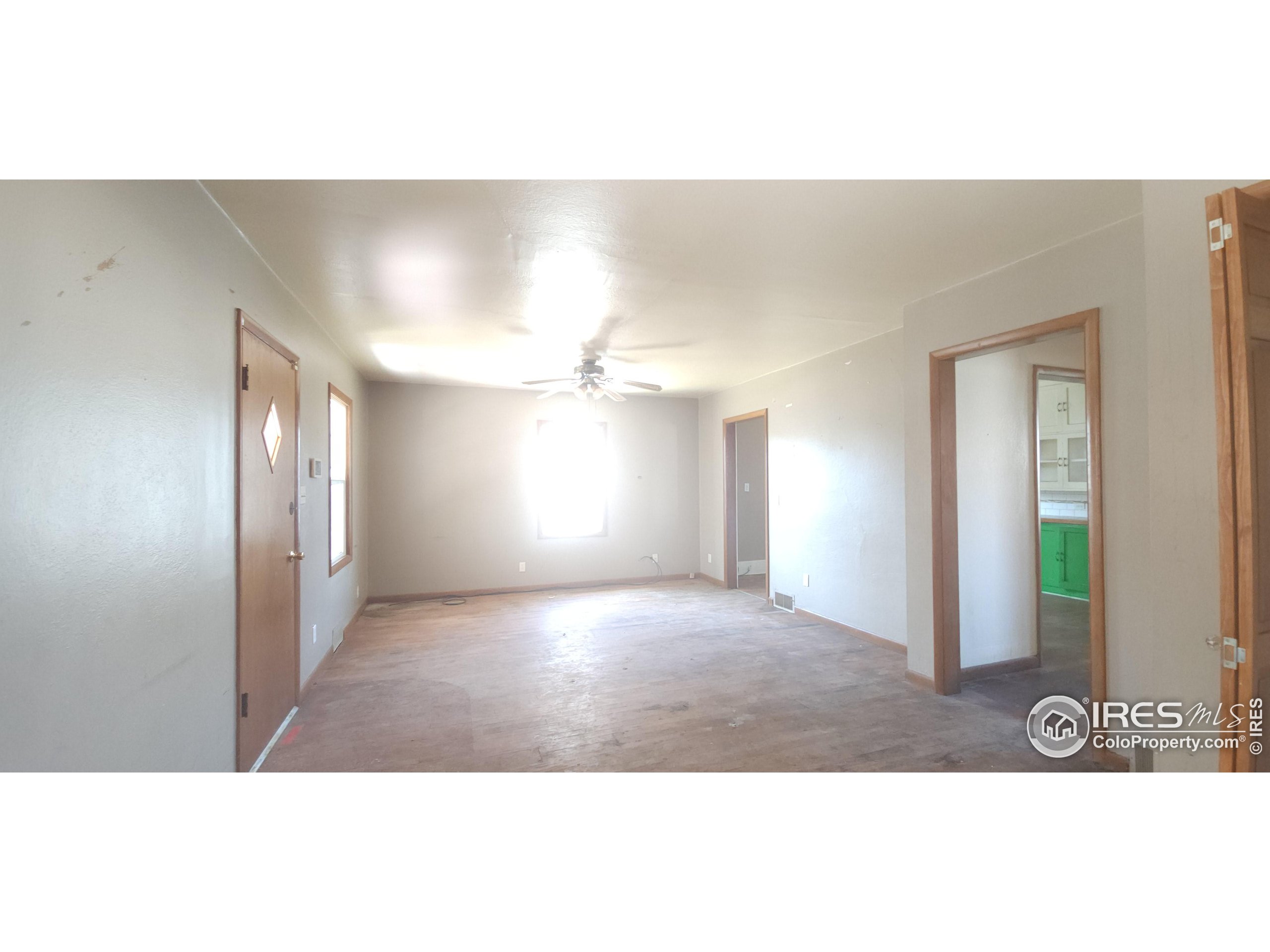 809 Lake St