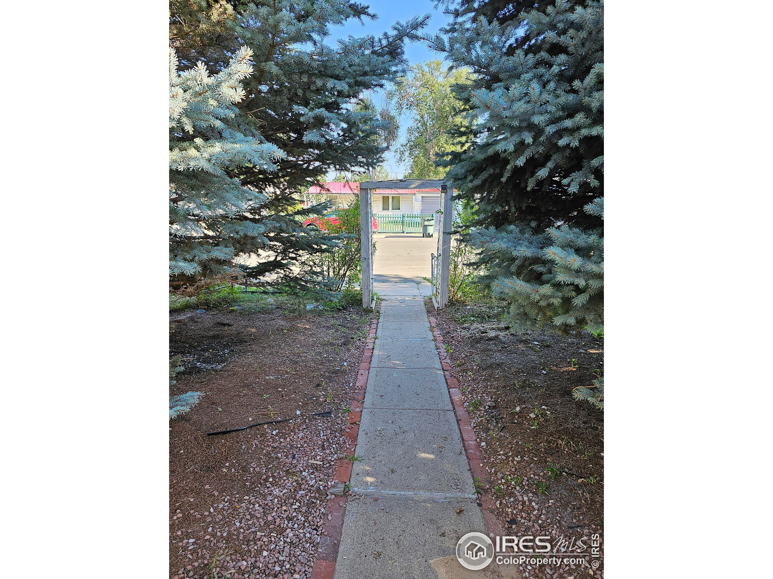 1308 Eaton St