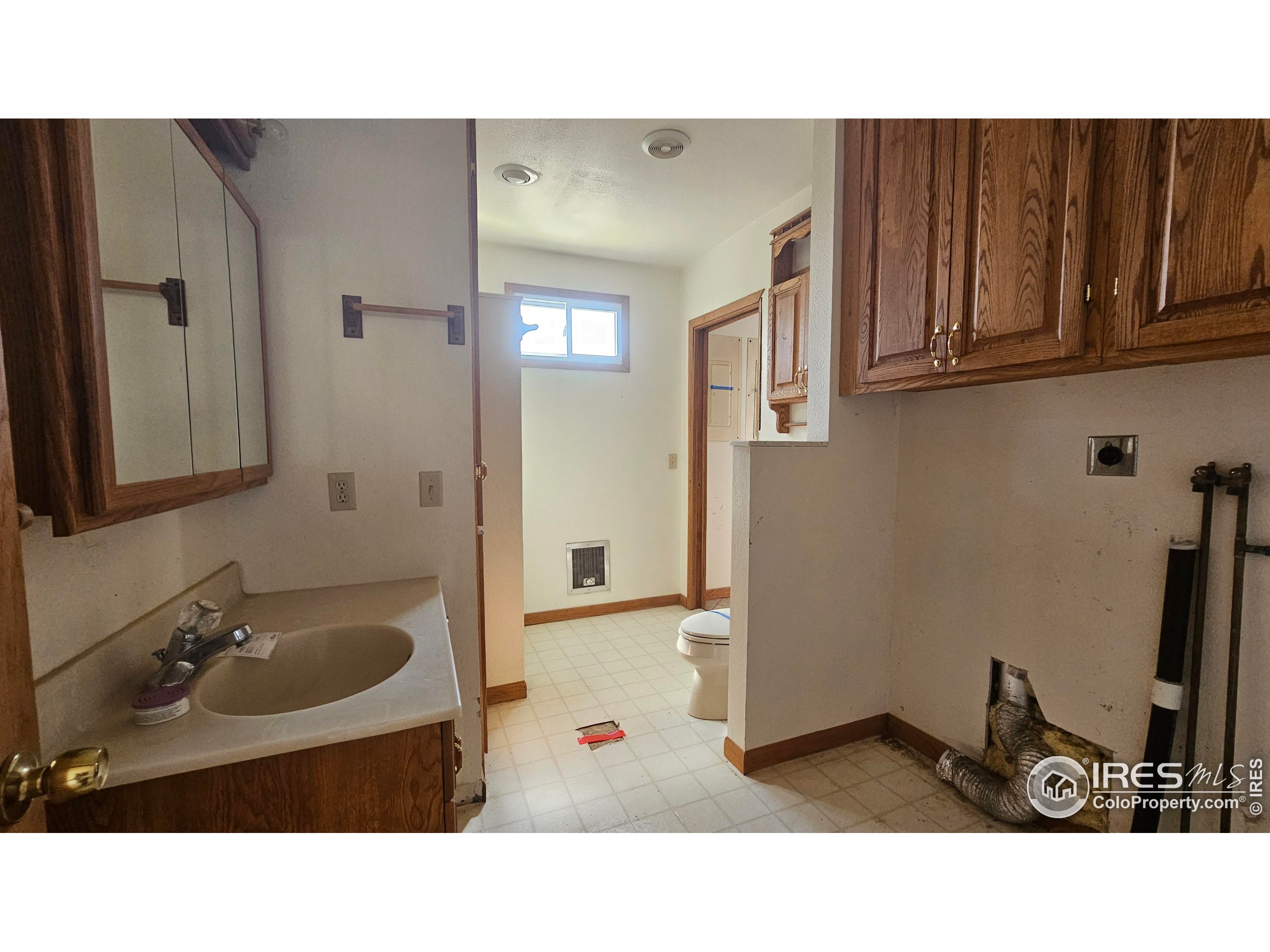 42512 County Road FF