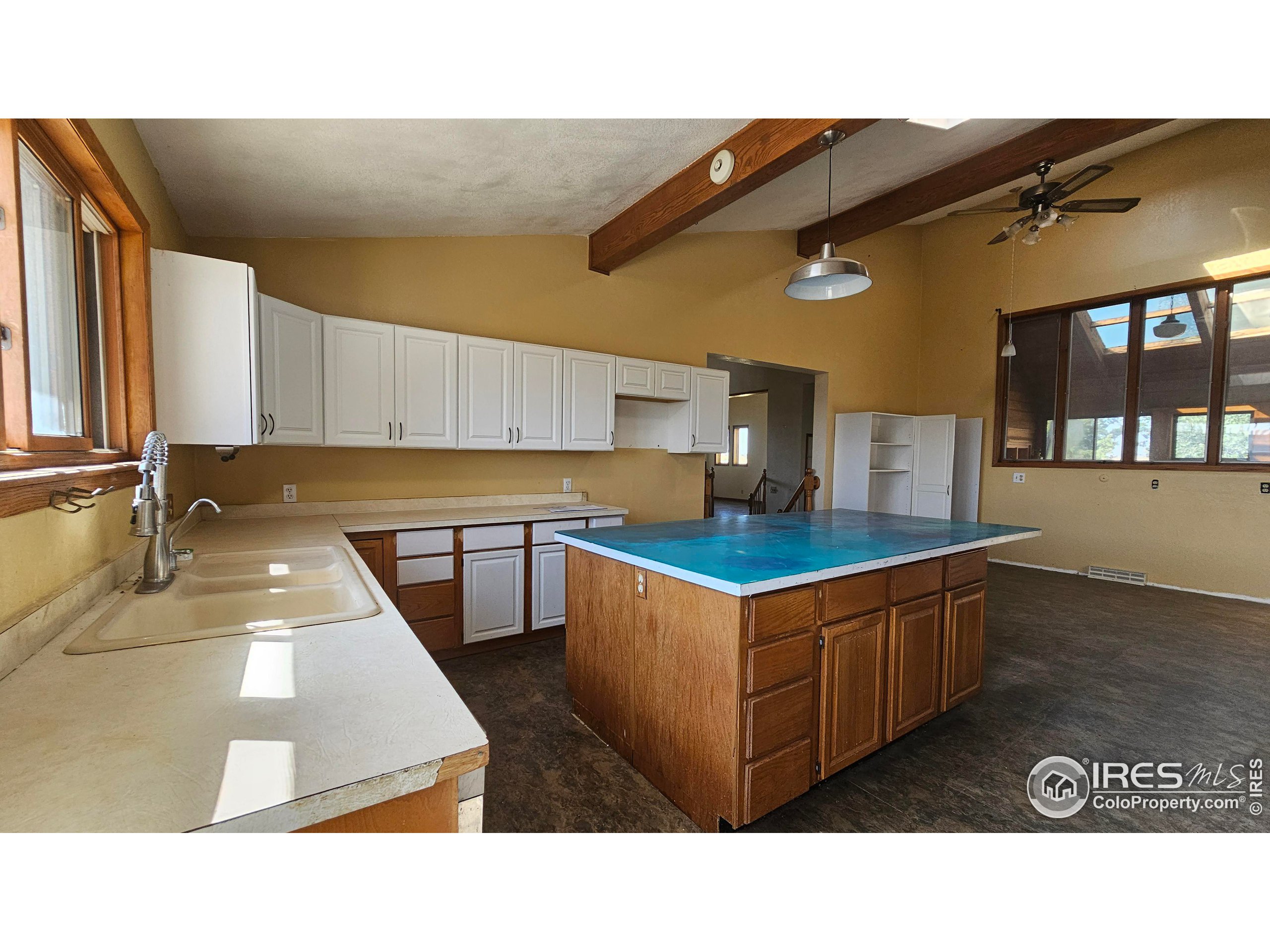 42512 County Road FF