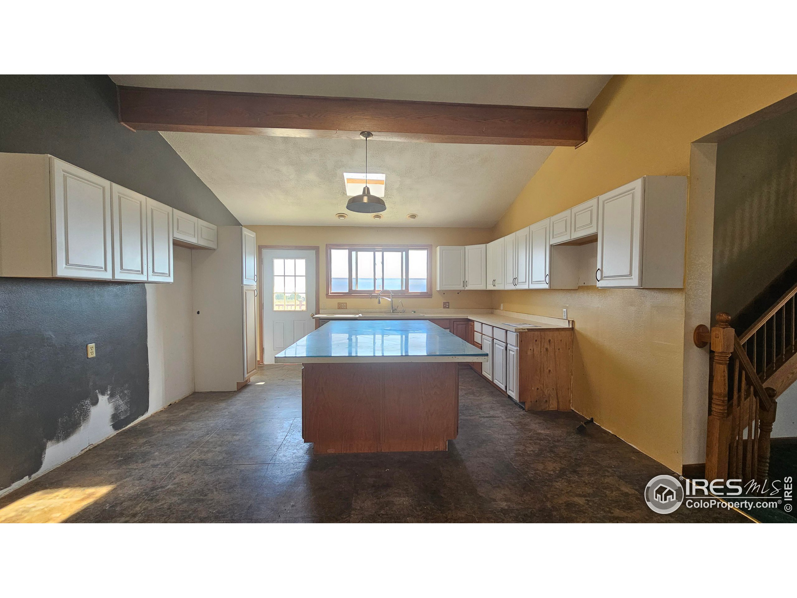 42512 County Road FF