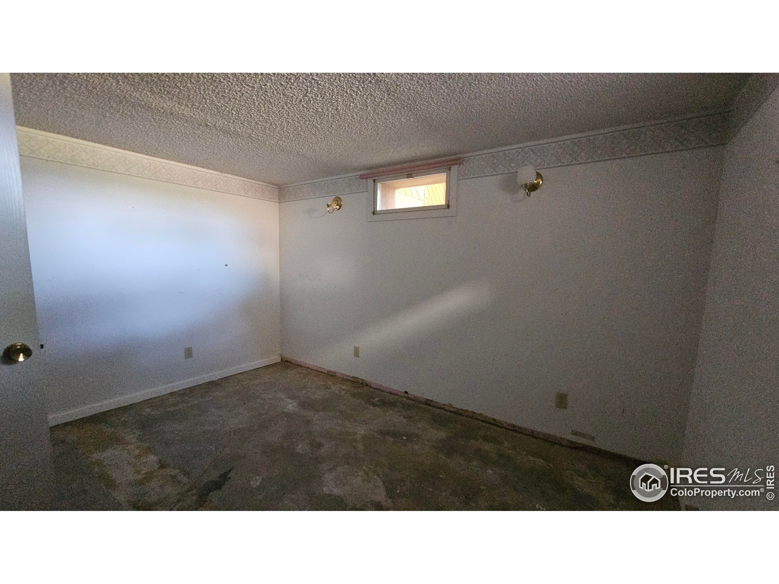 42512 County Road FF