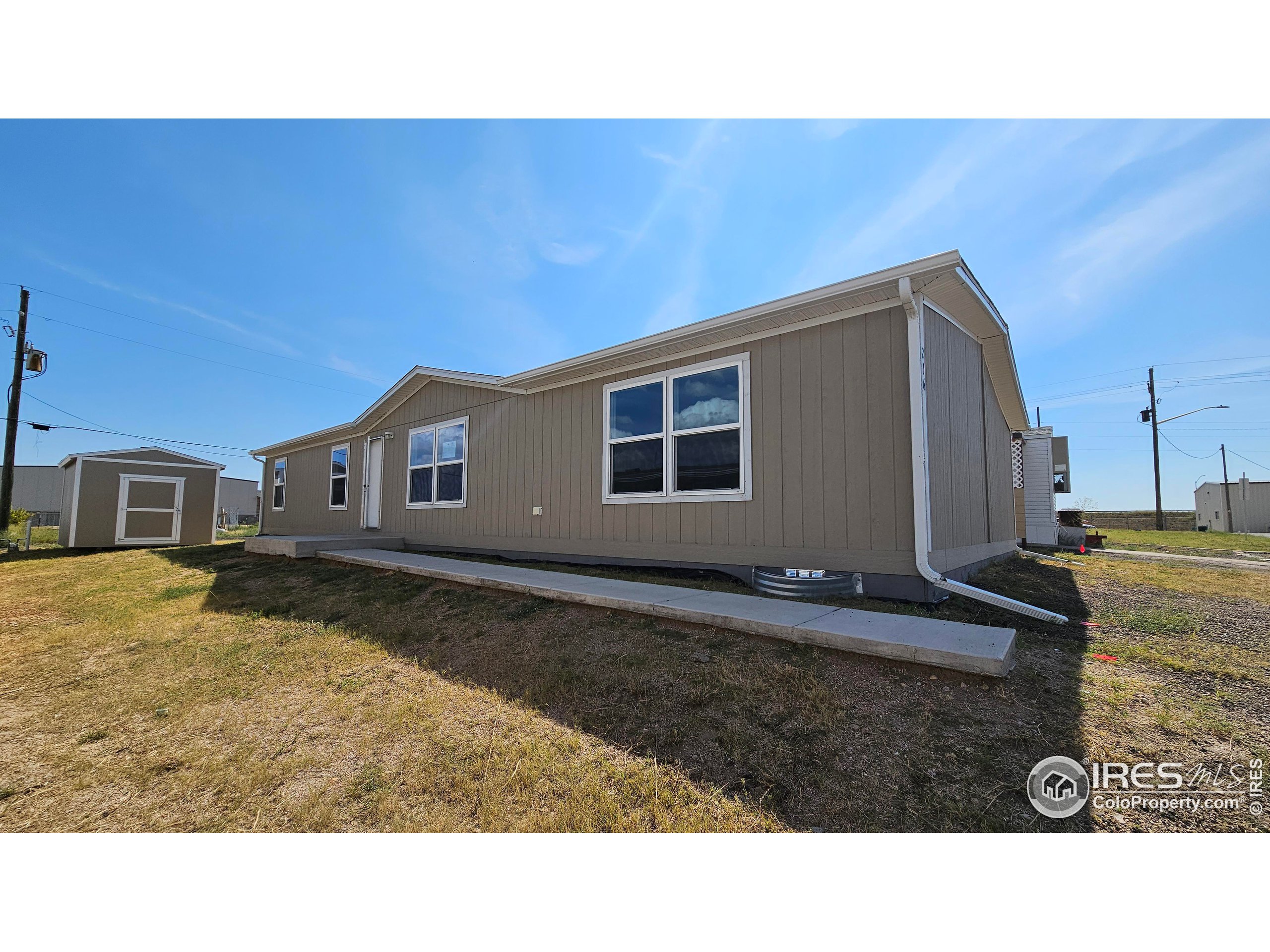 216 Linden Dr