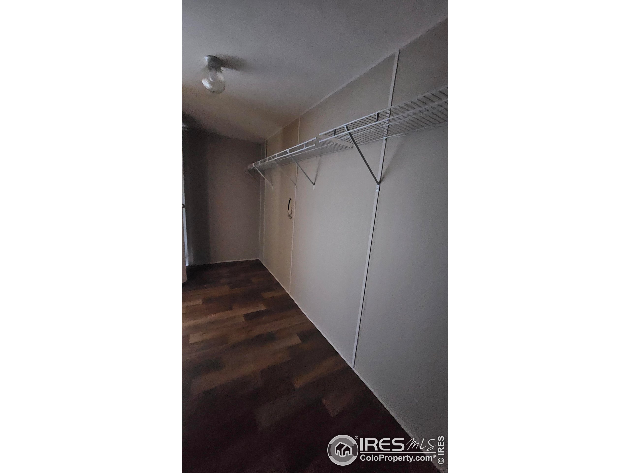 216 Linden Dr