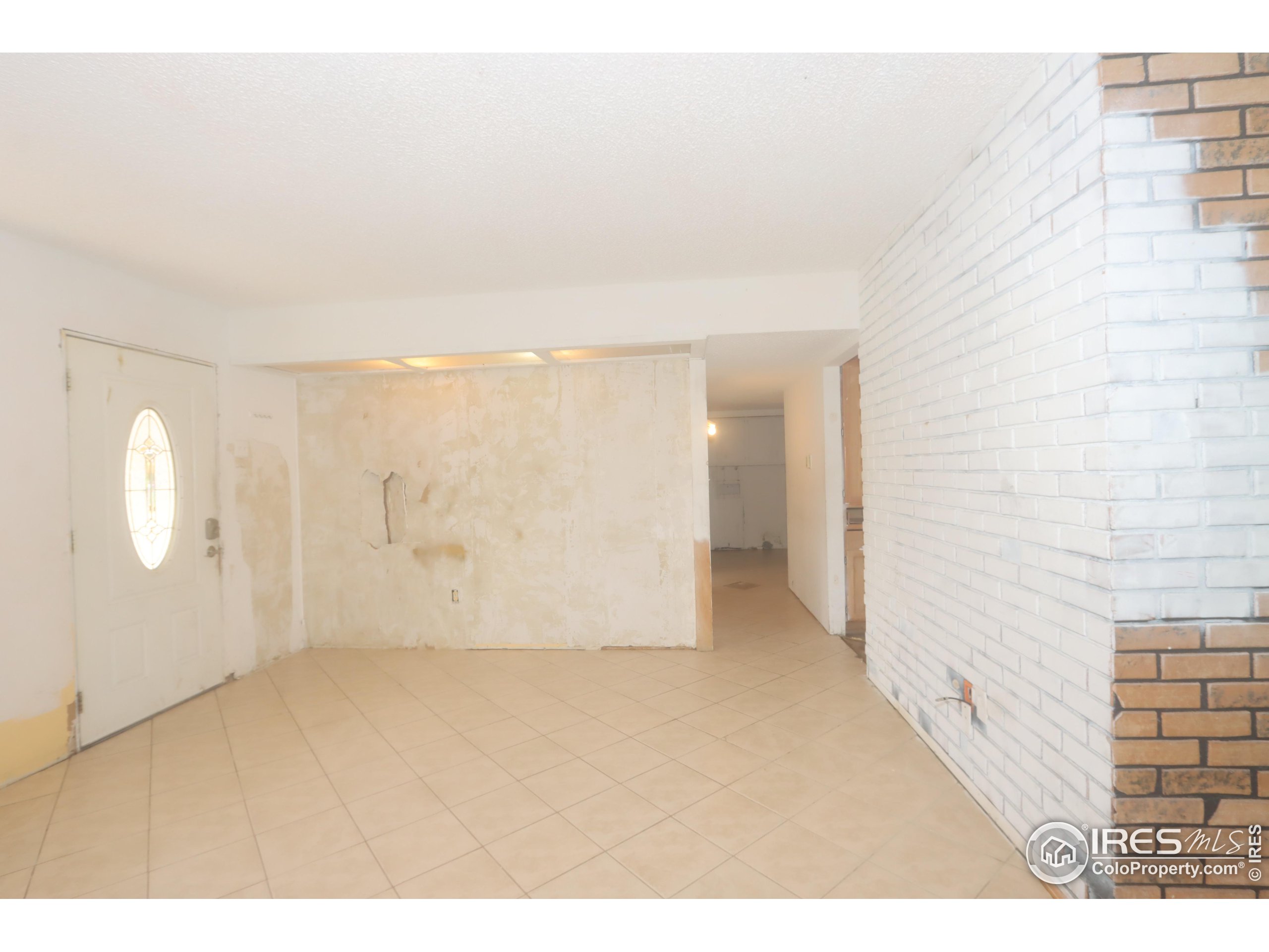 121 Spruce St