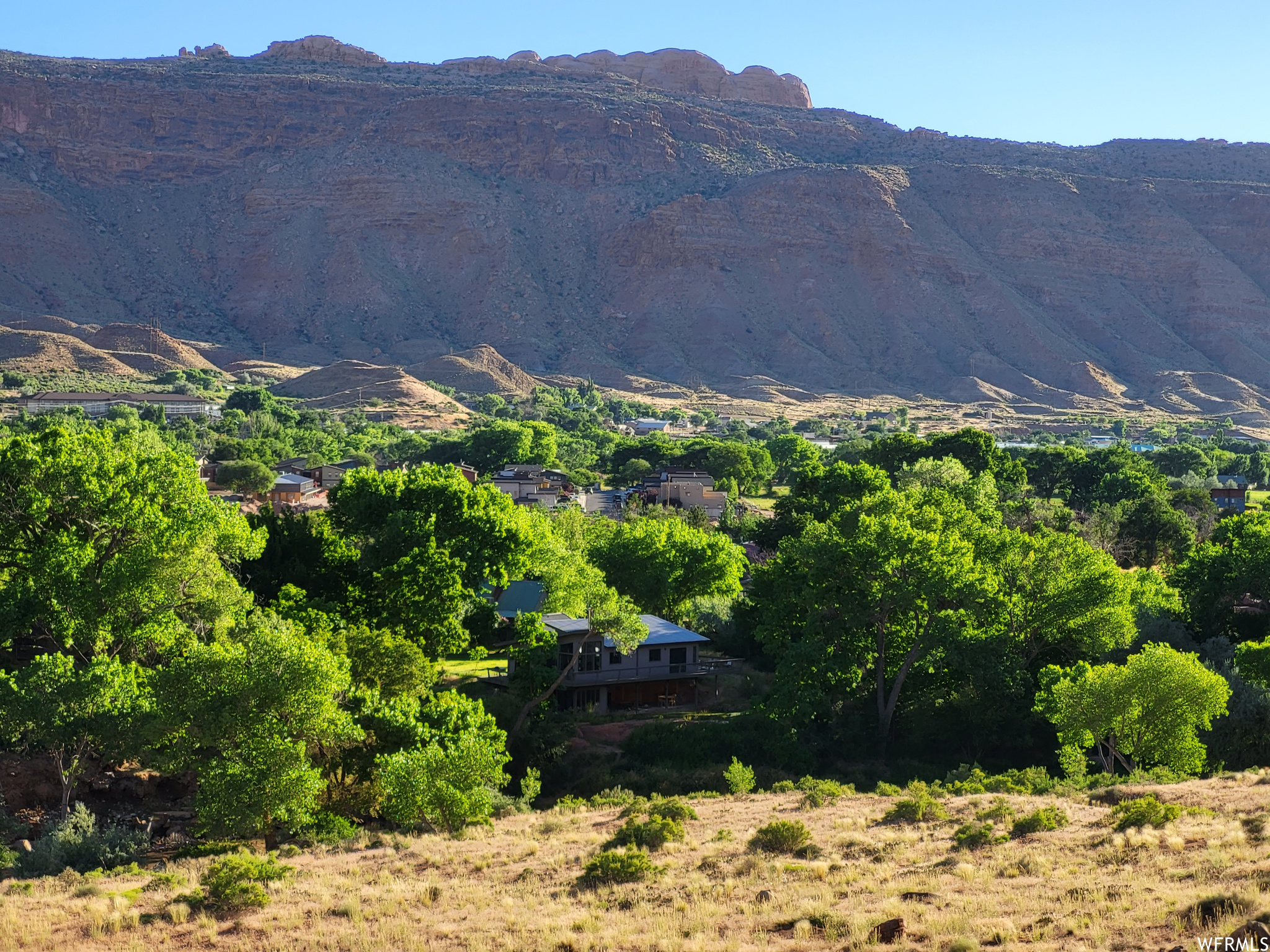 1389 E POWERHOUSE LN