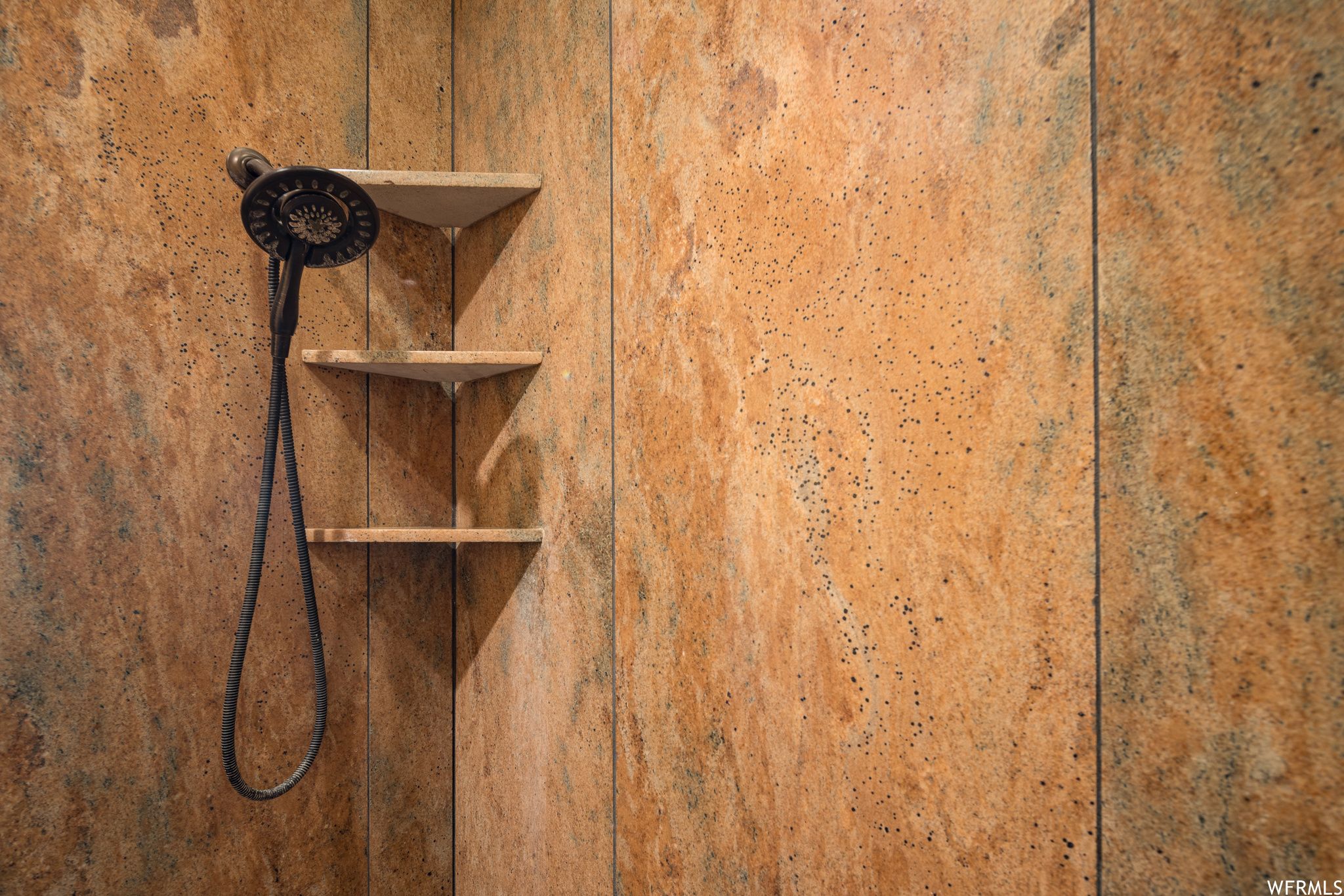 1389 E POWERHOUSE LN