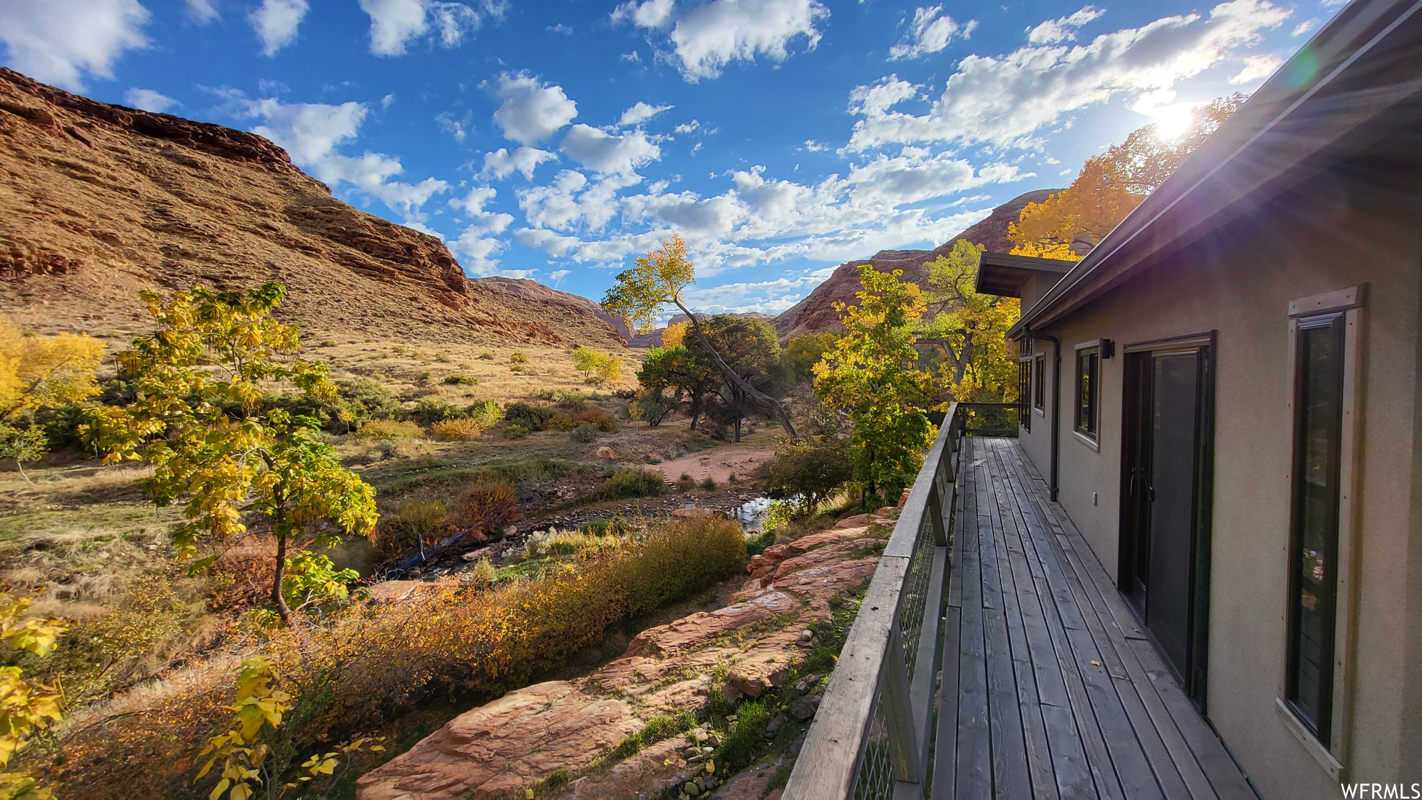 1389 E POWERHOUSE LN