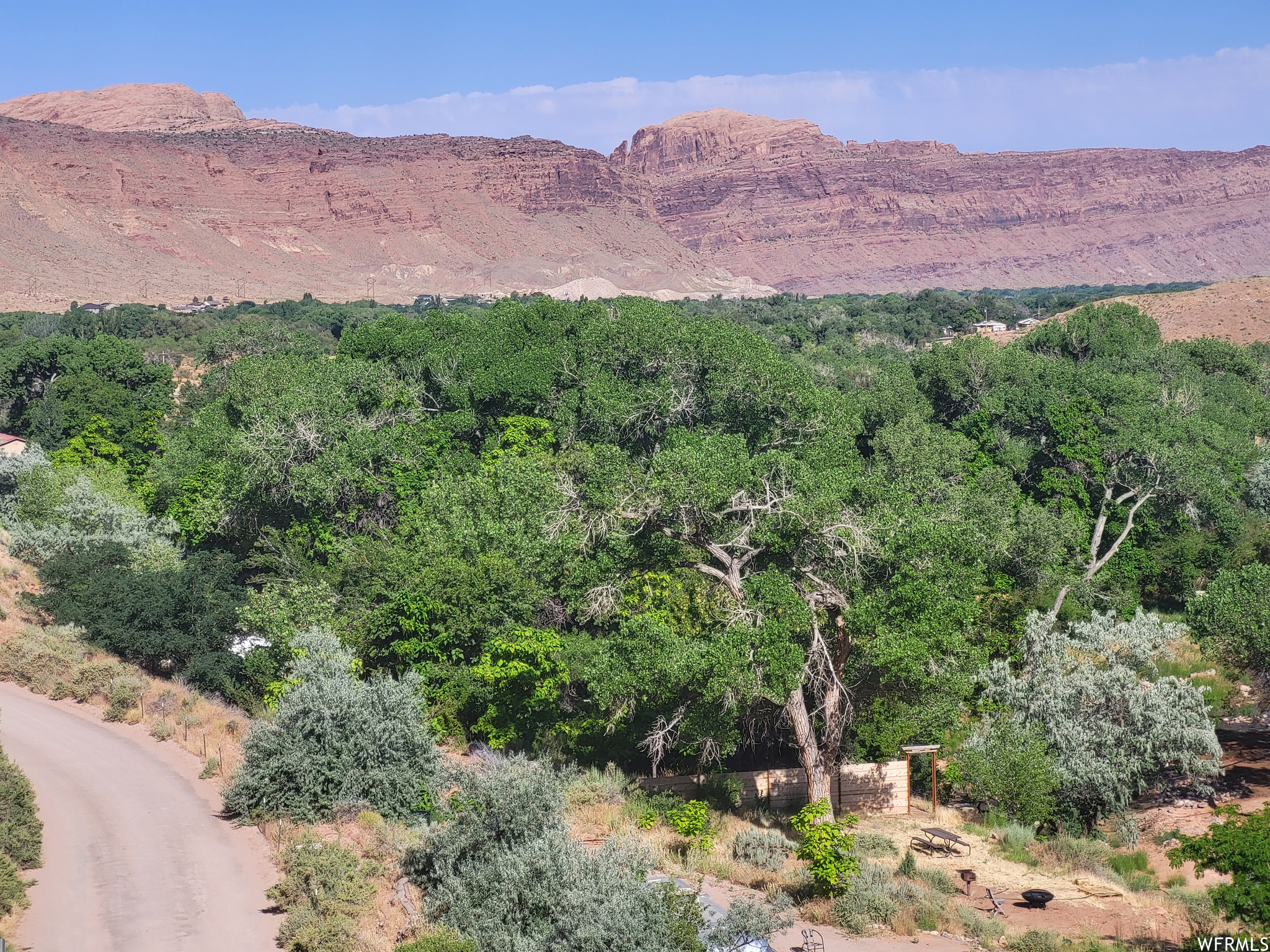 1389 E POWERHOUSE LN