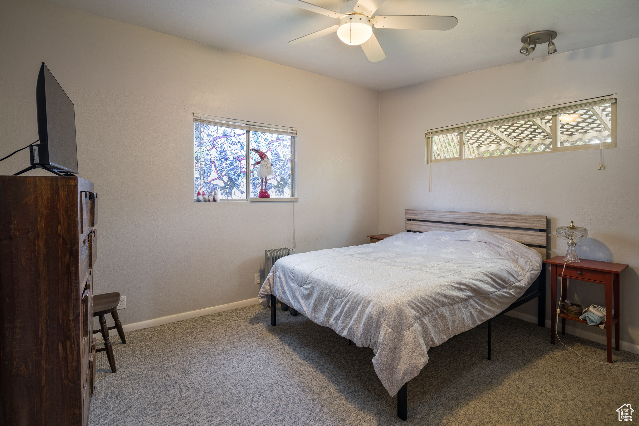 496 W JUAN CT
