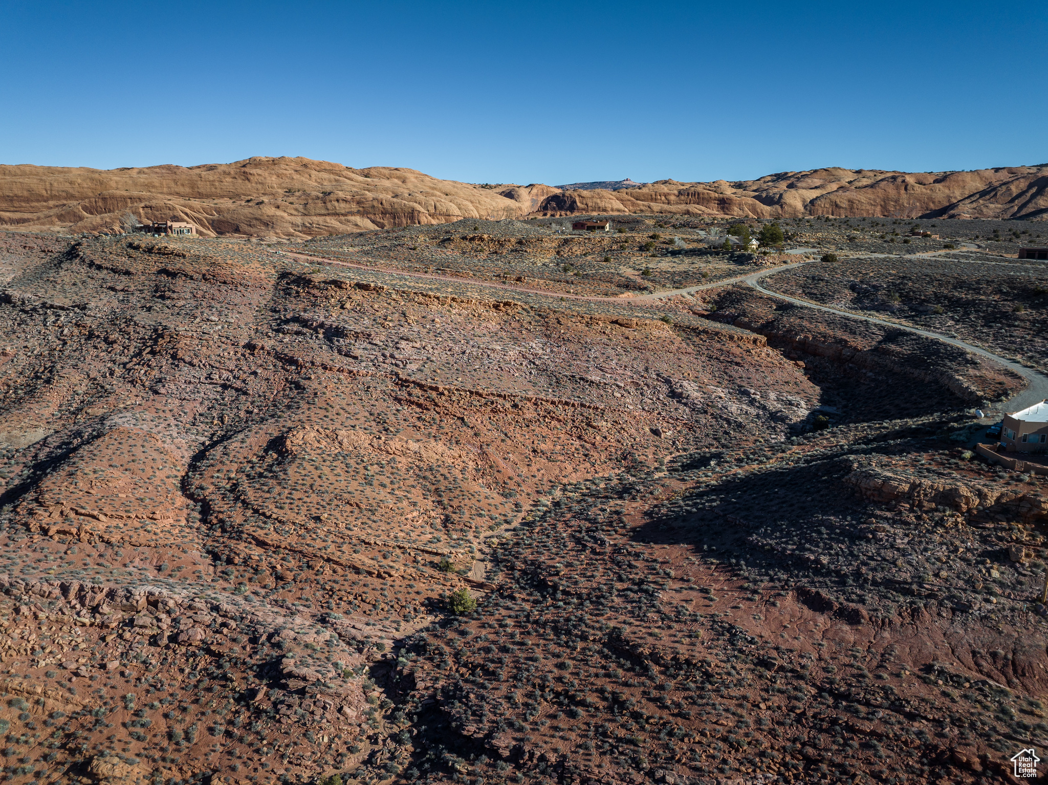 1136 WEST KAYENTA DR