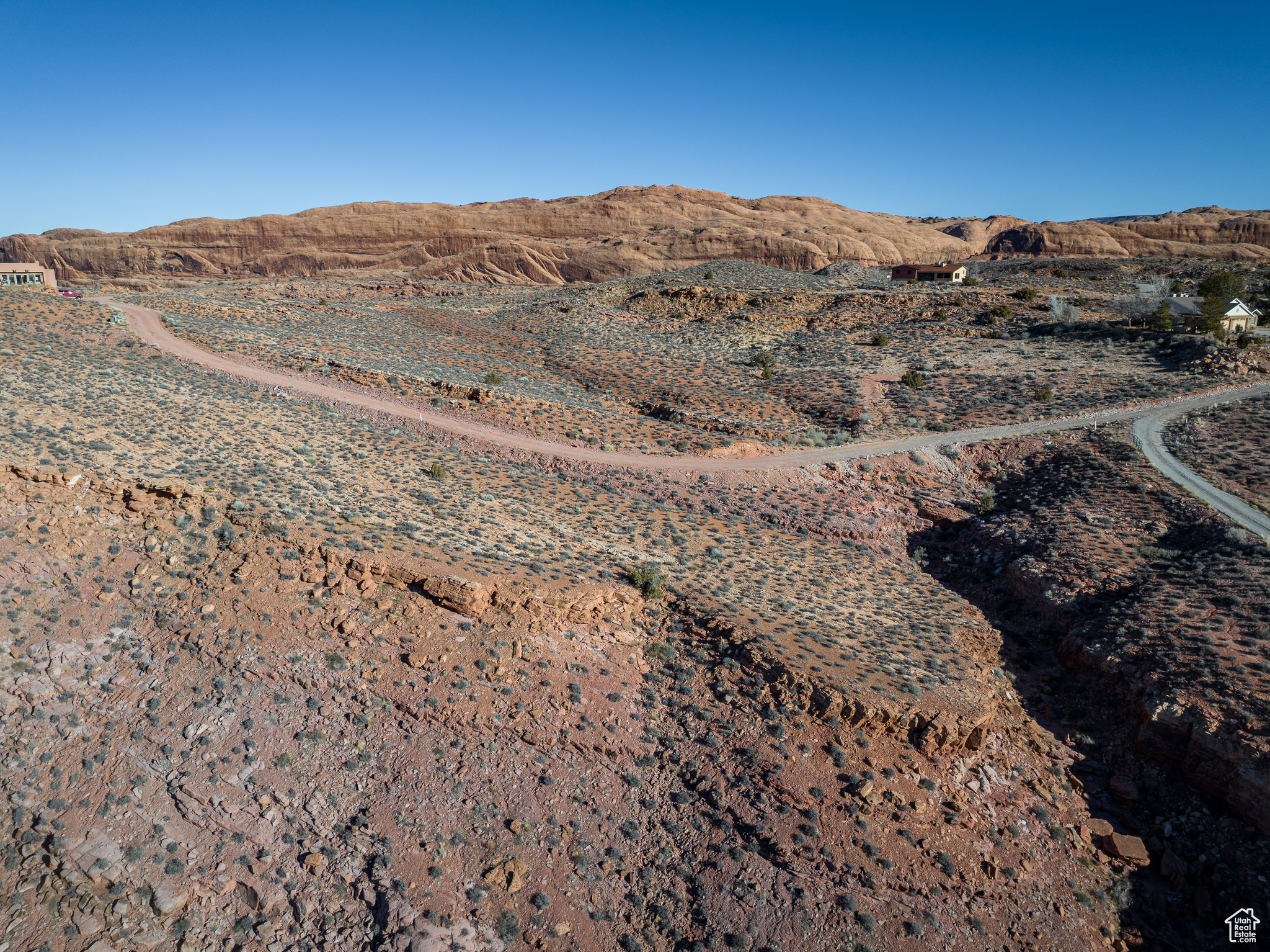 1136 WEST KAYENTA DR