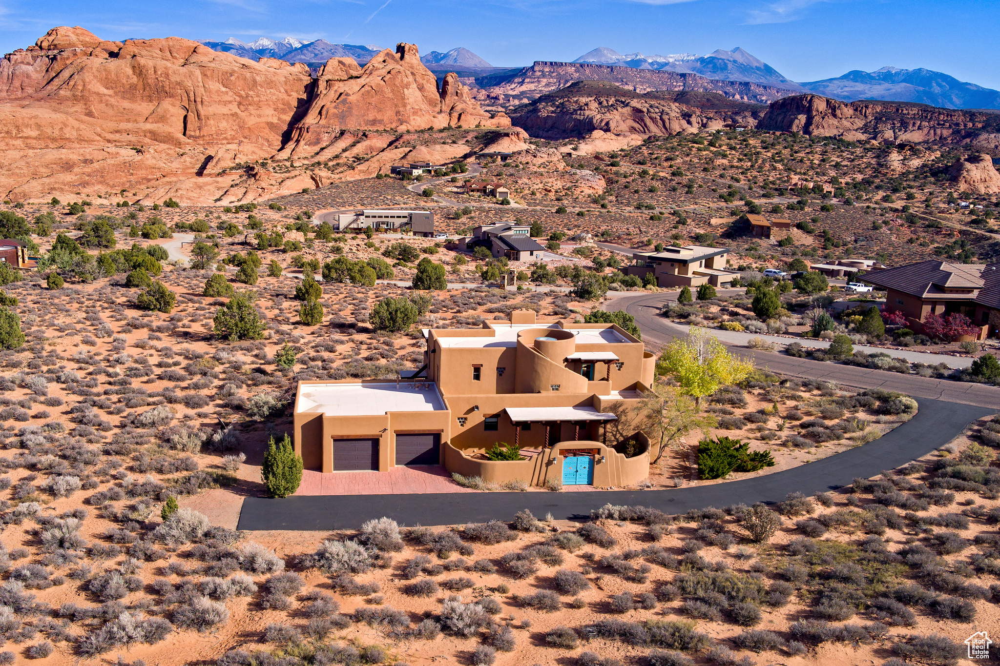 3289 FAR COUNTRY DR
