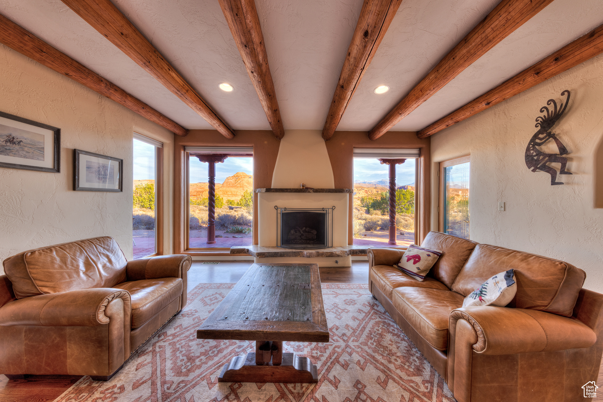 3289 FAR COUNTRY DR