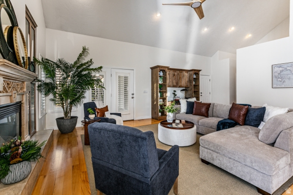 4536 W SILENT RAIN DR