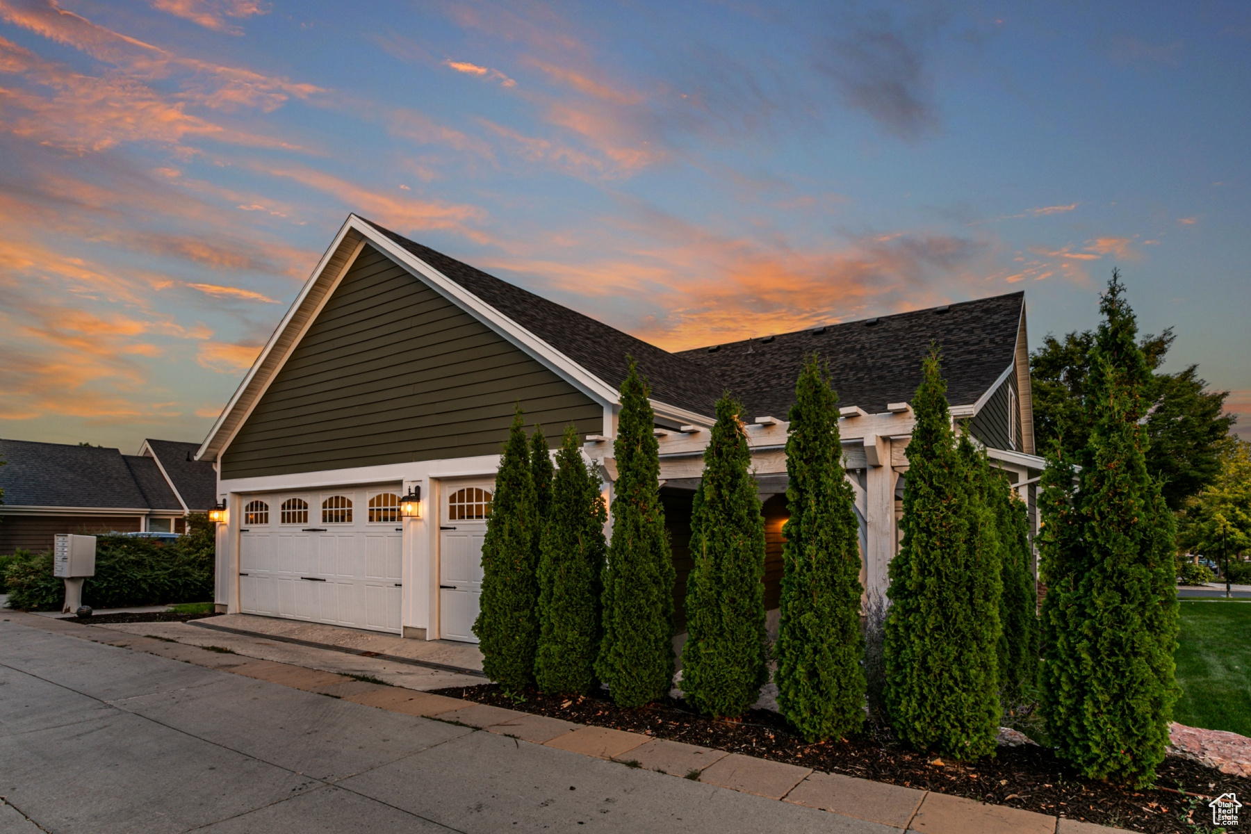 4536 W SILENT RAIN DR