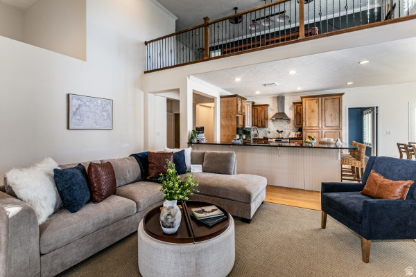 4536 W SILENT RAIN DR