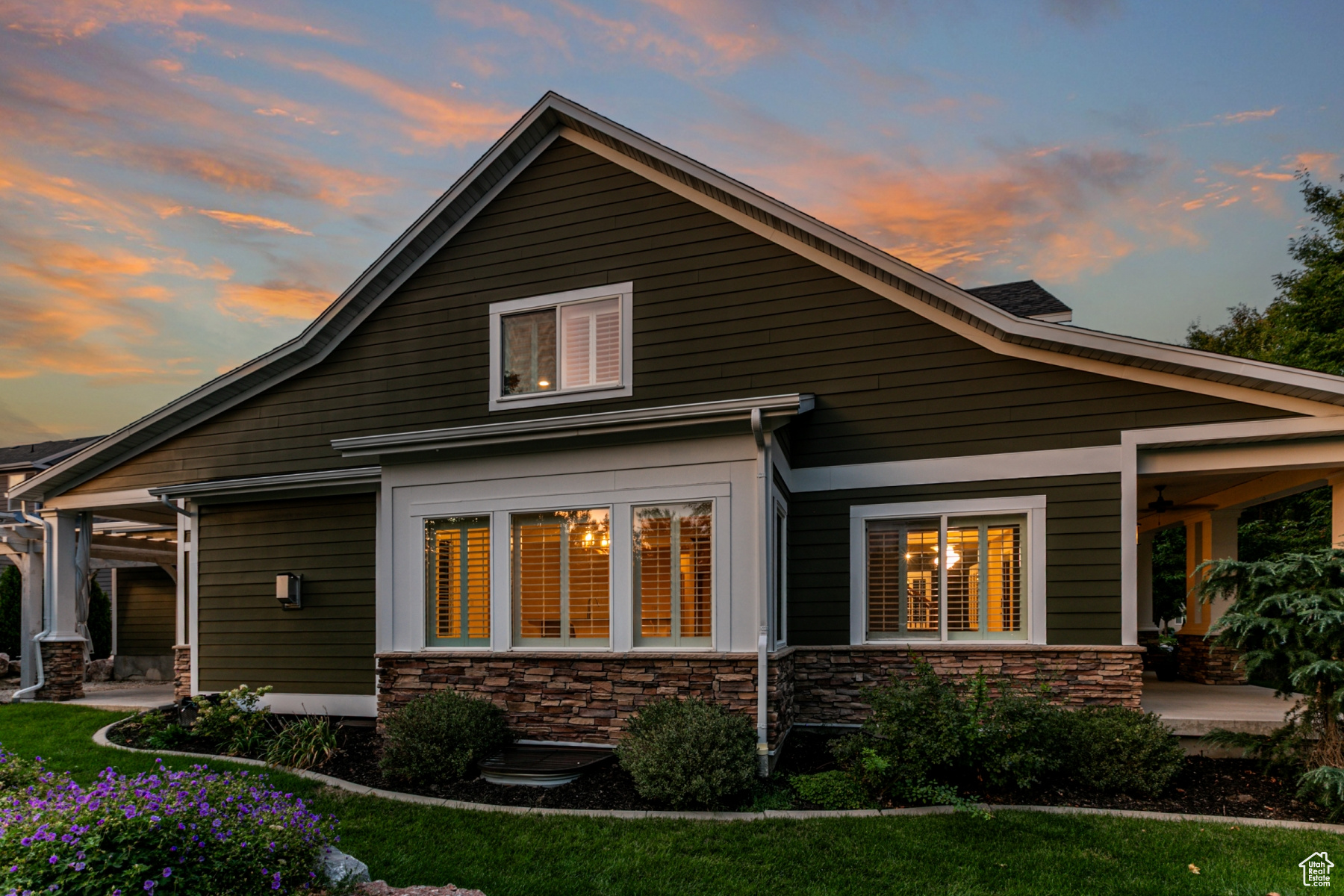 4536 W SILENT RAIN DR