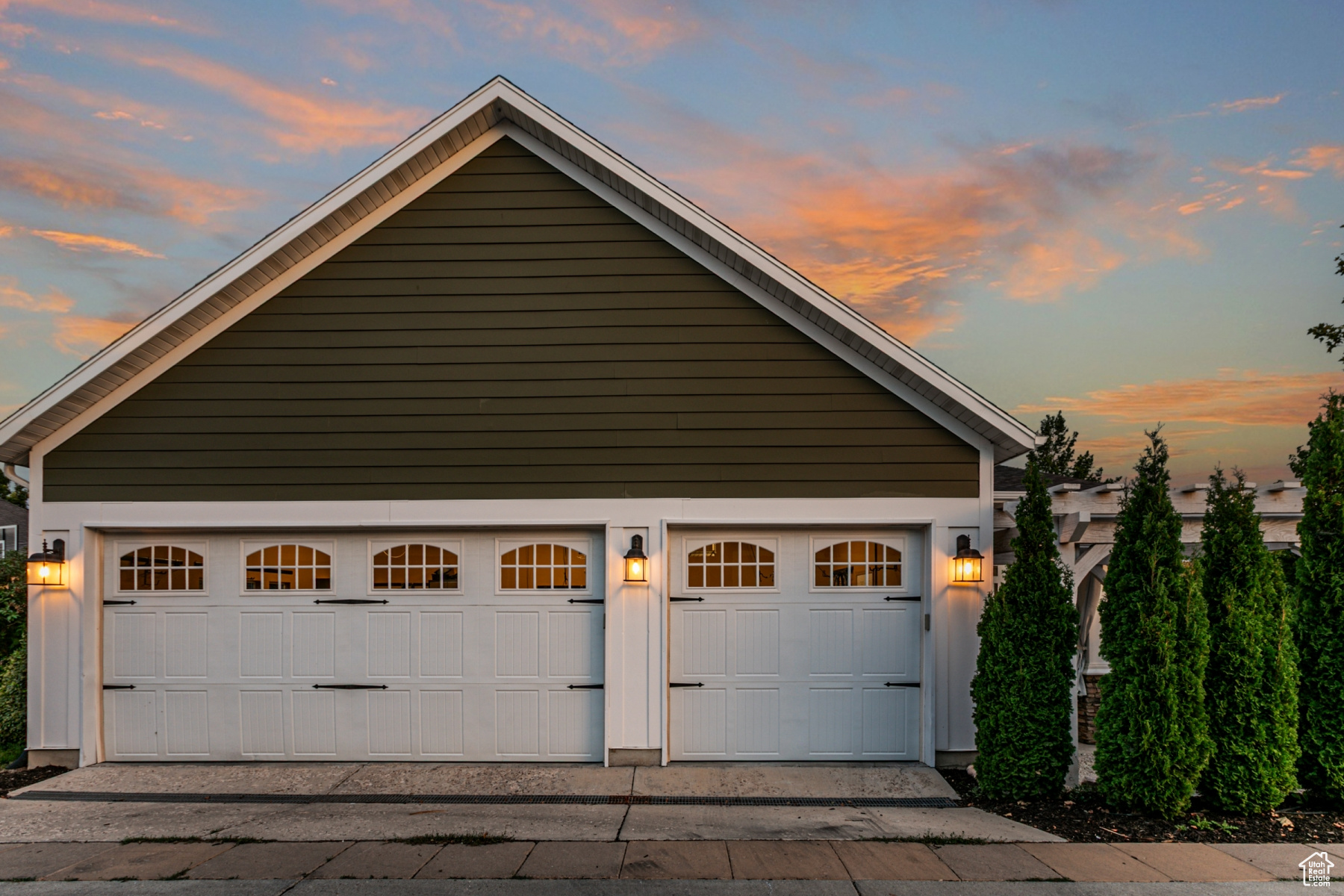 4536 W SILENT RAIN DR