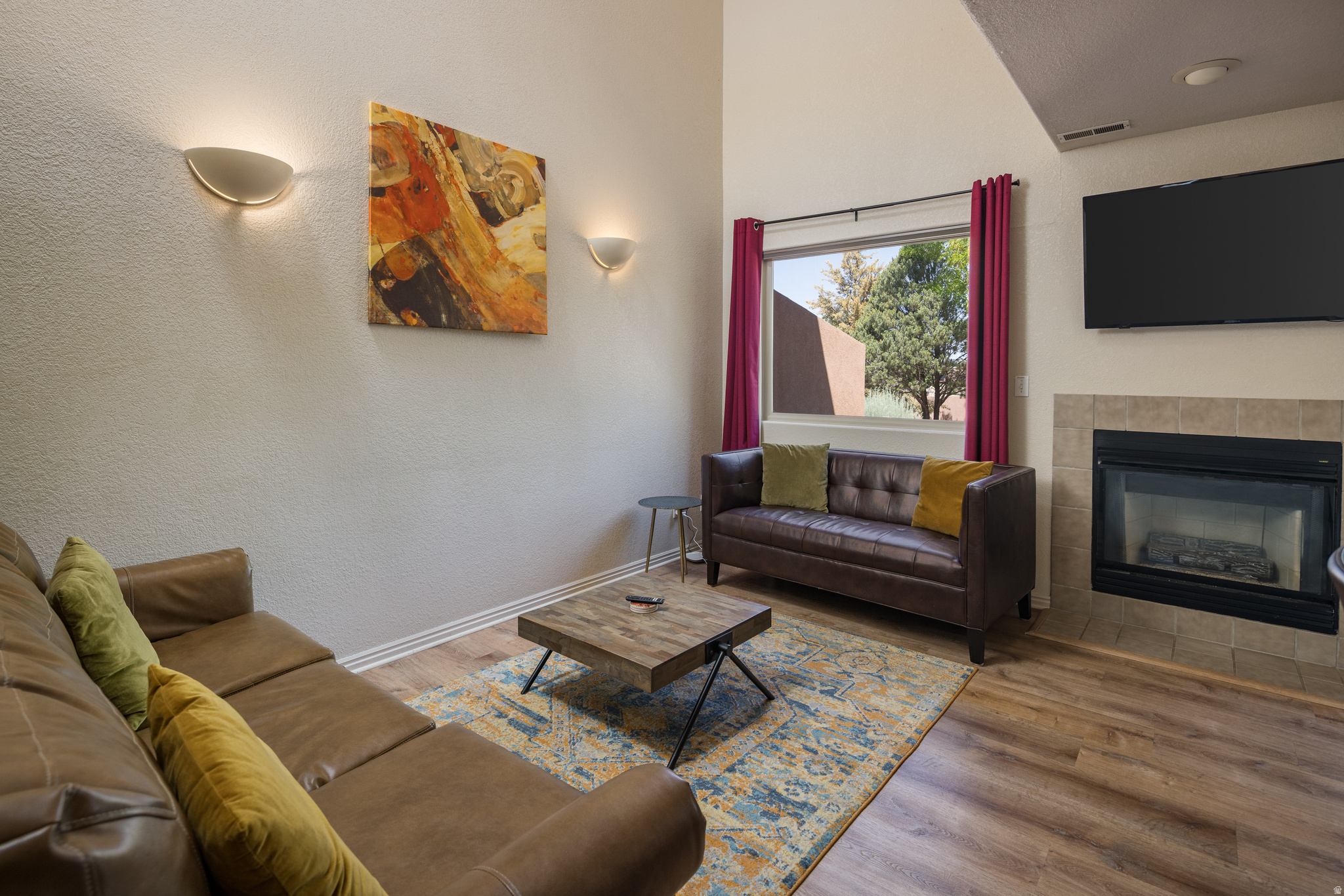 3287 E FAIRWAY LOOP
