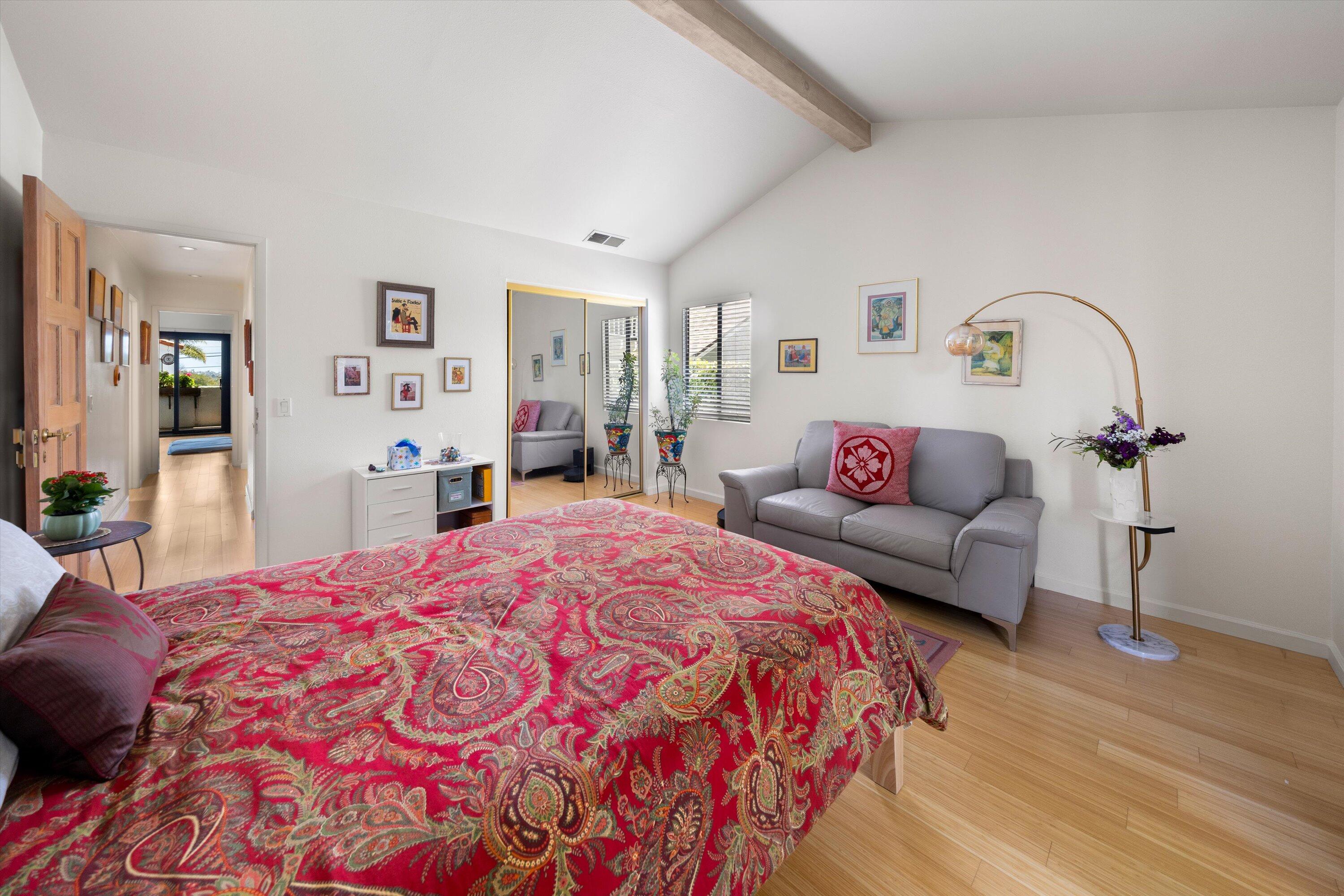 521 E Anapamu Street A2