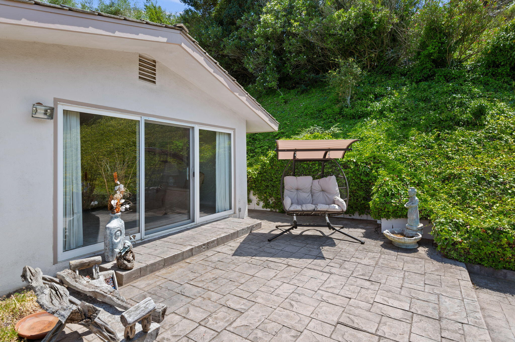1106 Harbor Hills Drive