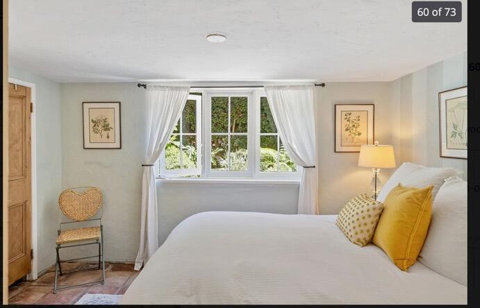 1238 1/2 E Cota Street # A