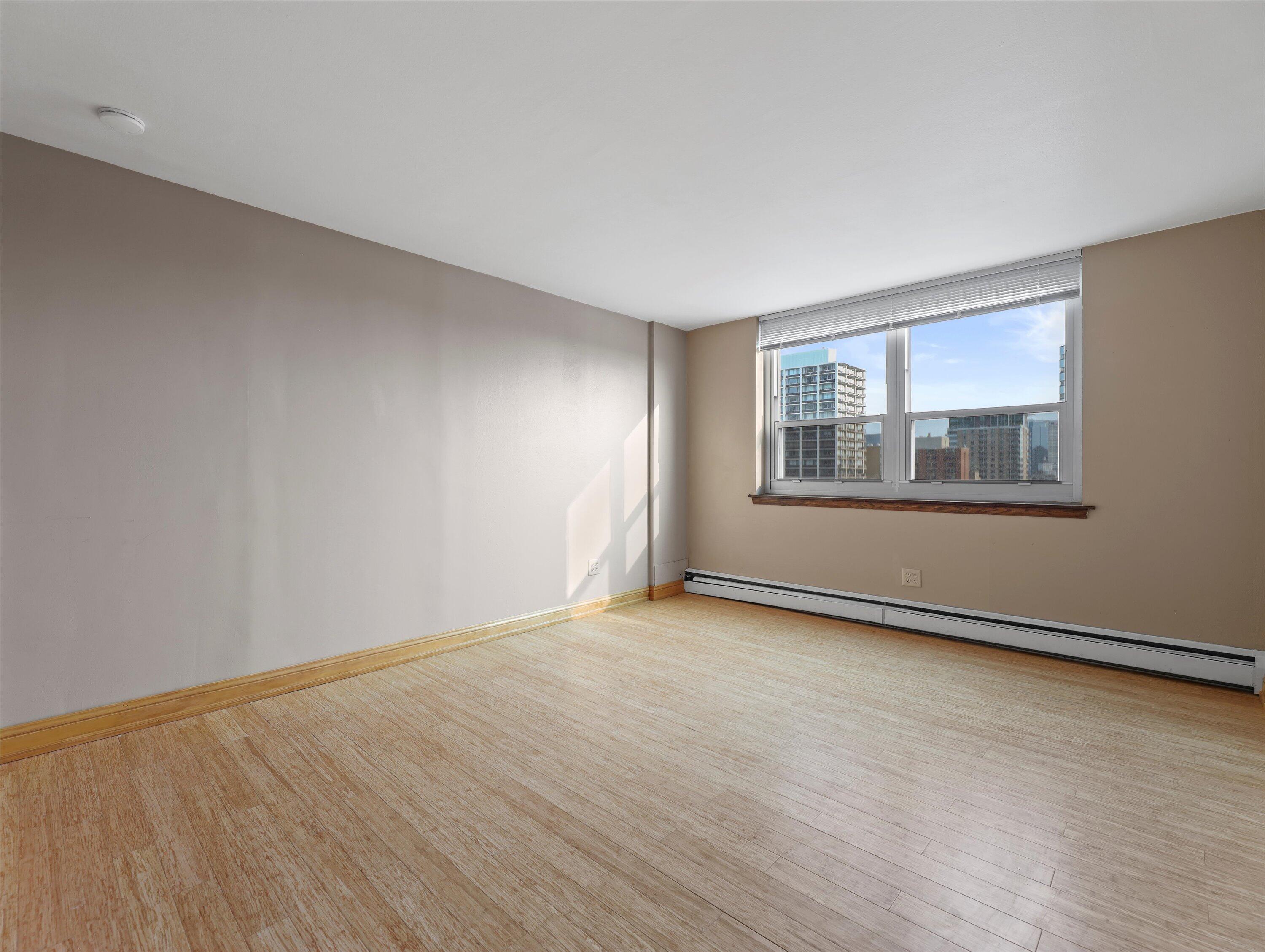 1707 N Prospect Ave 11B