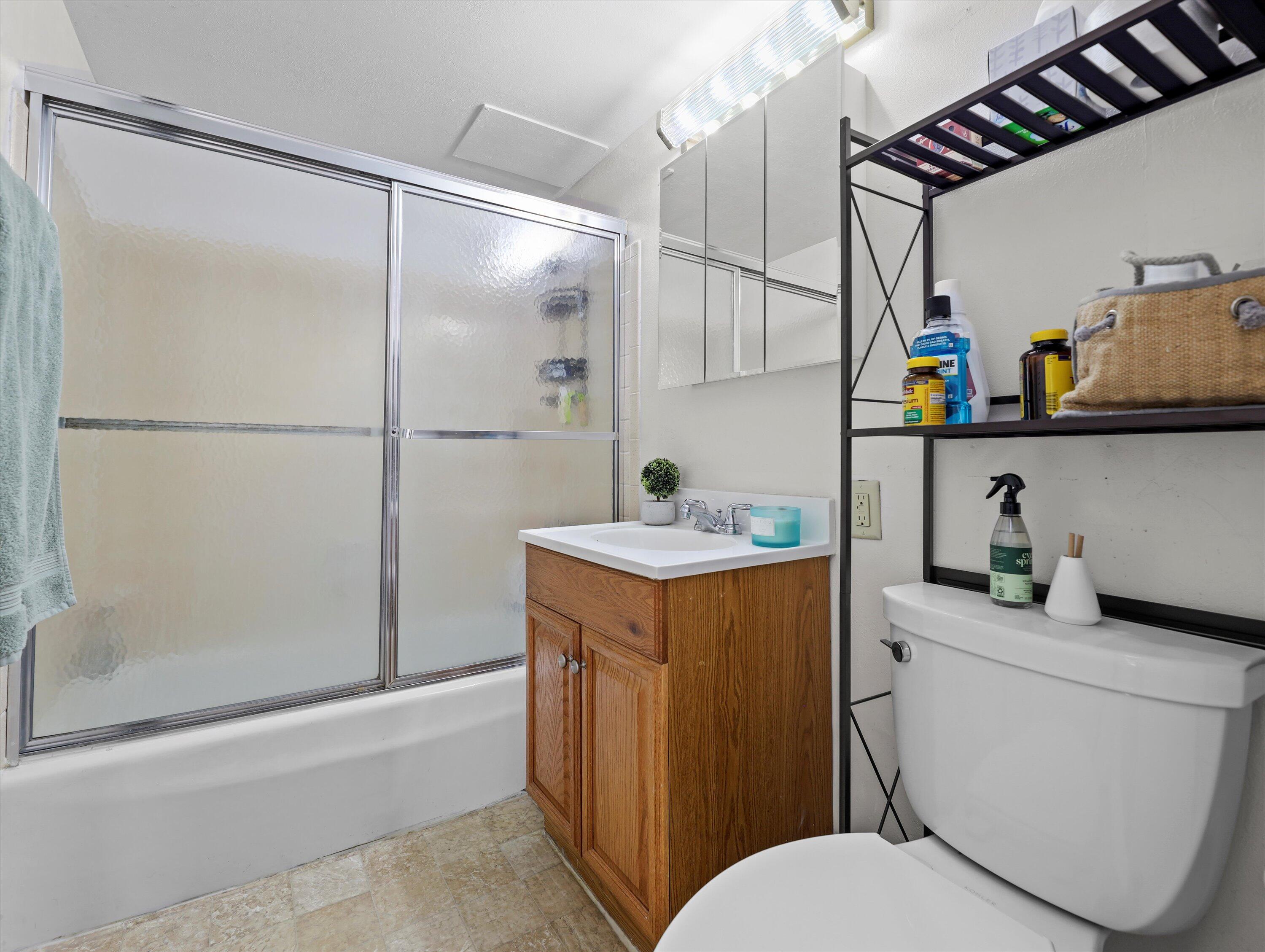 1707 N Prospect Ave 11B