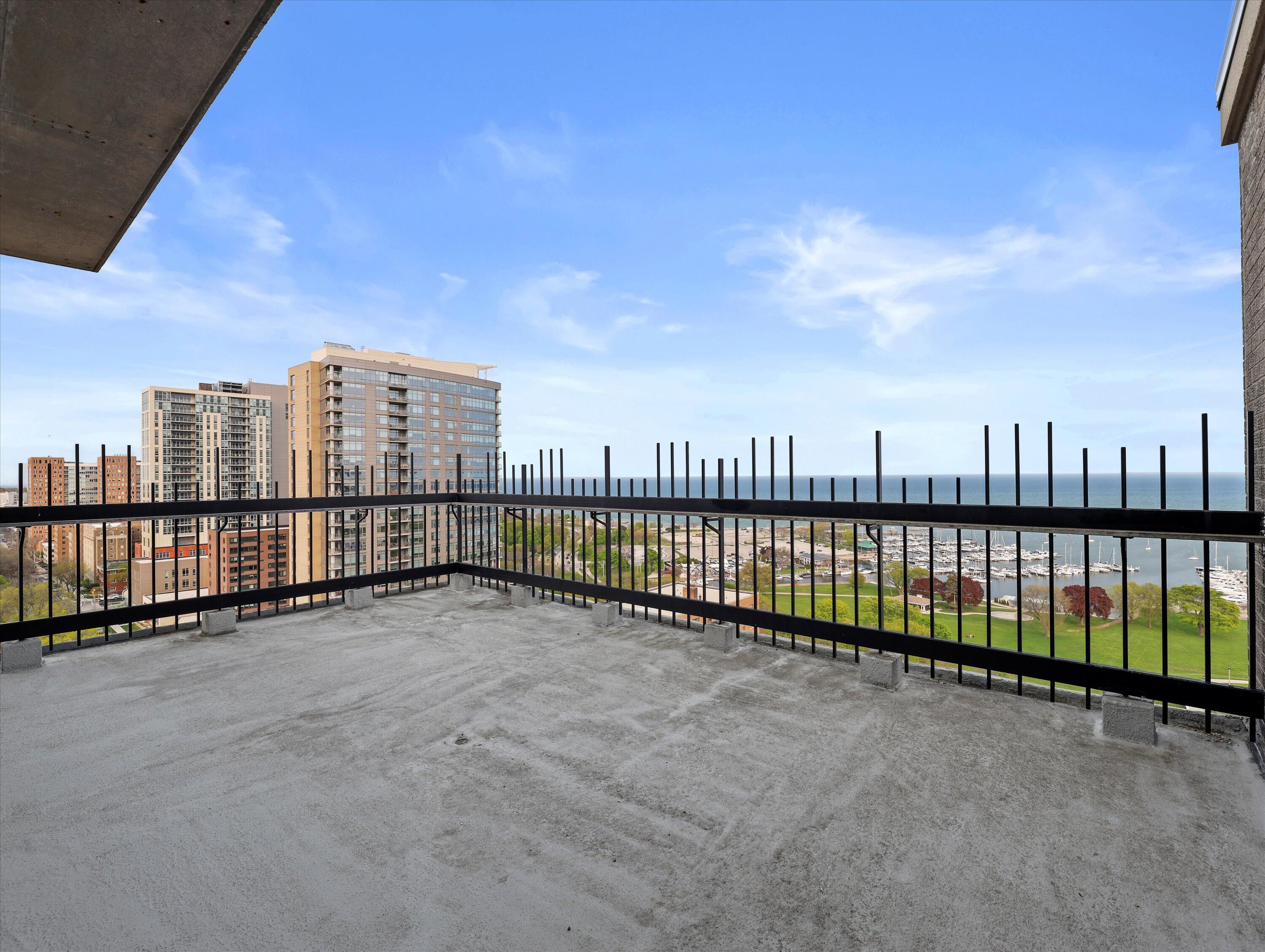 1707 N Prospect Ave 11B