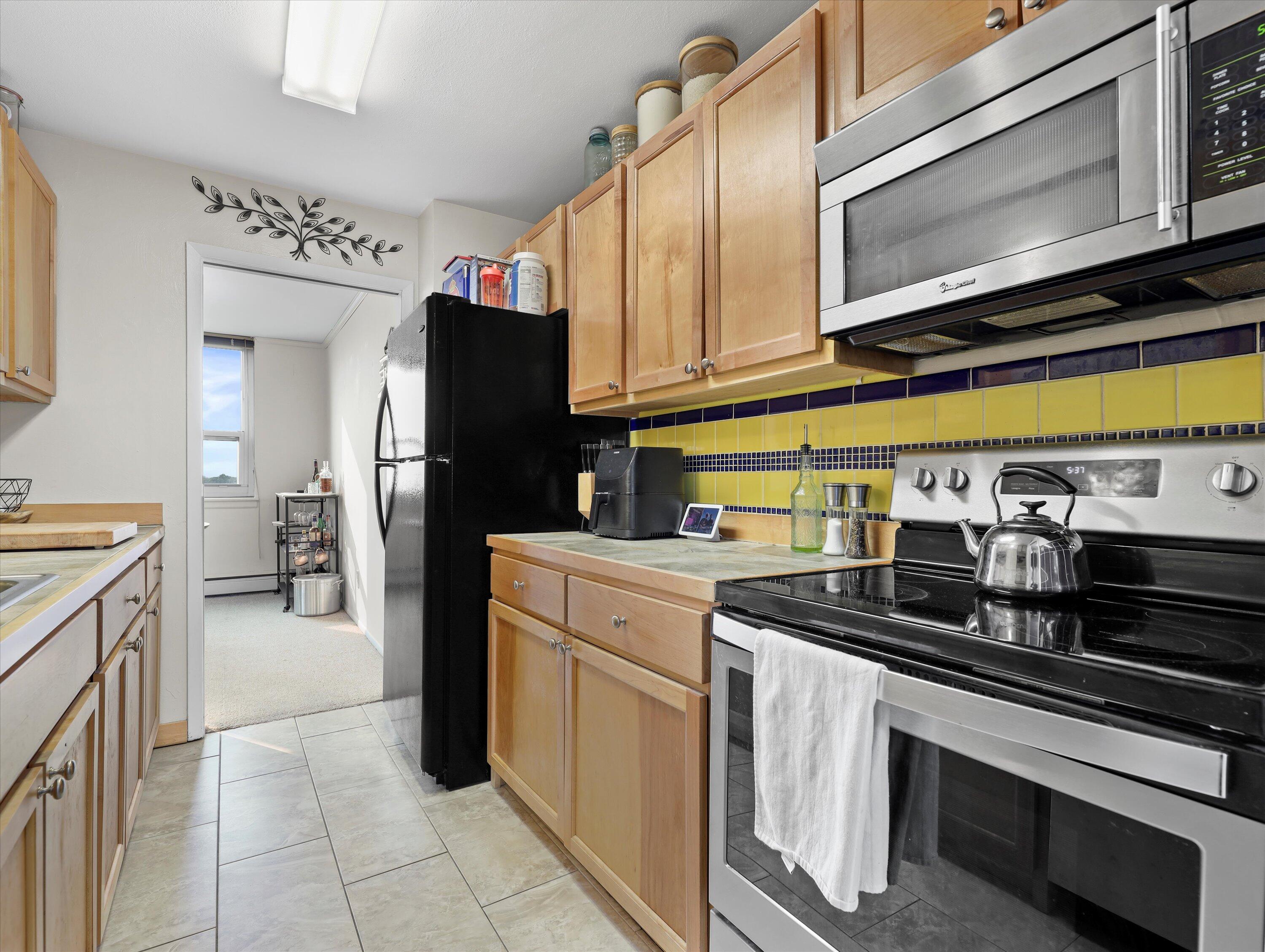 1707 N Prospect Ave 11B