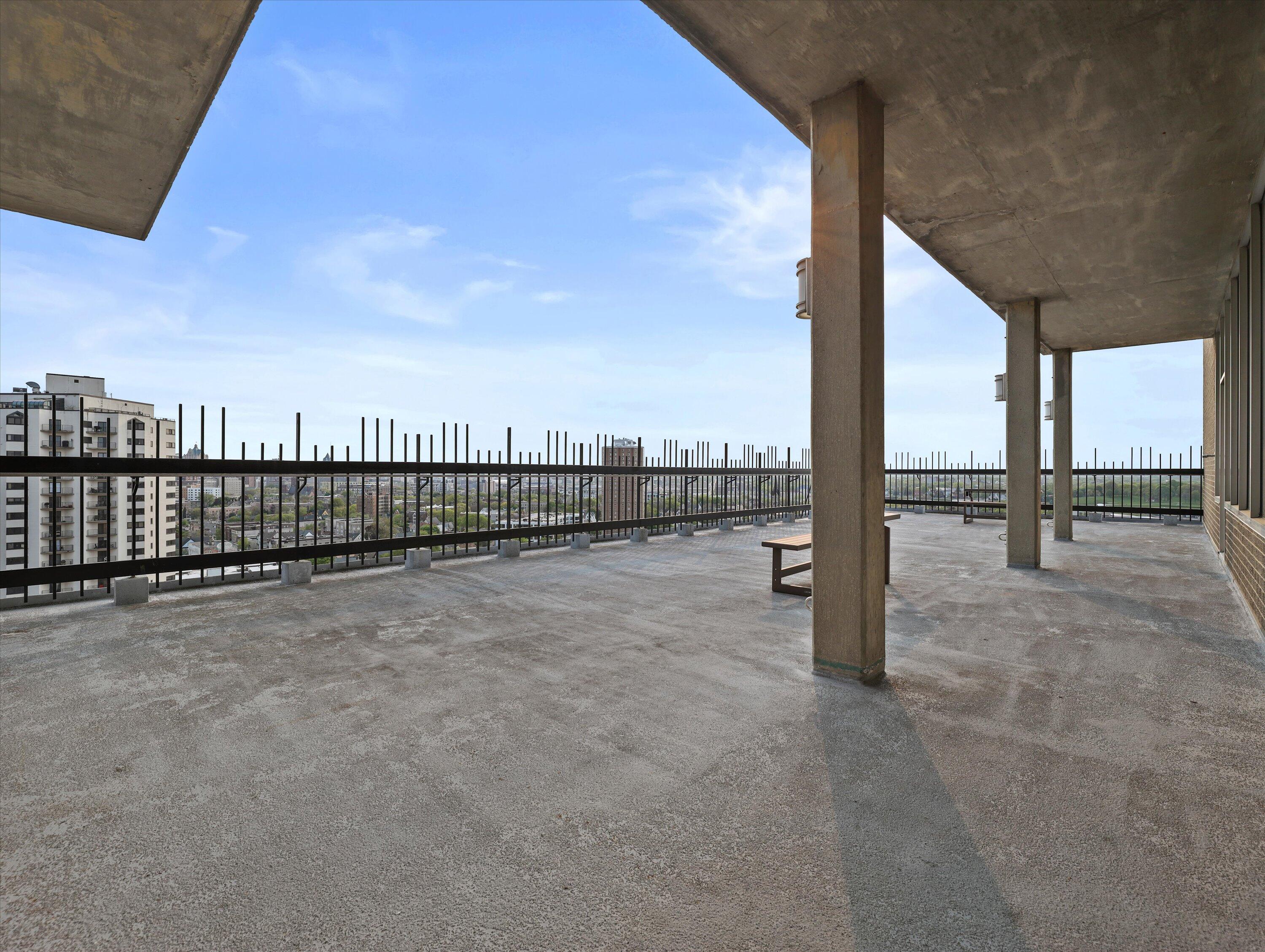 1707 N Prospect Ave 11B