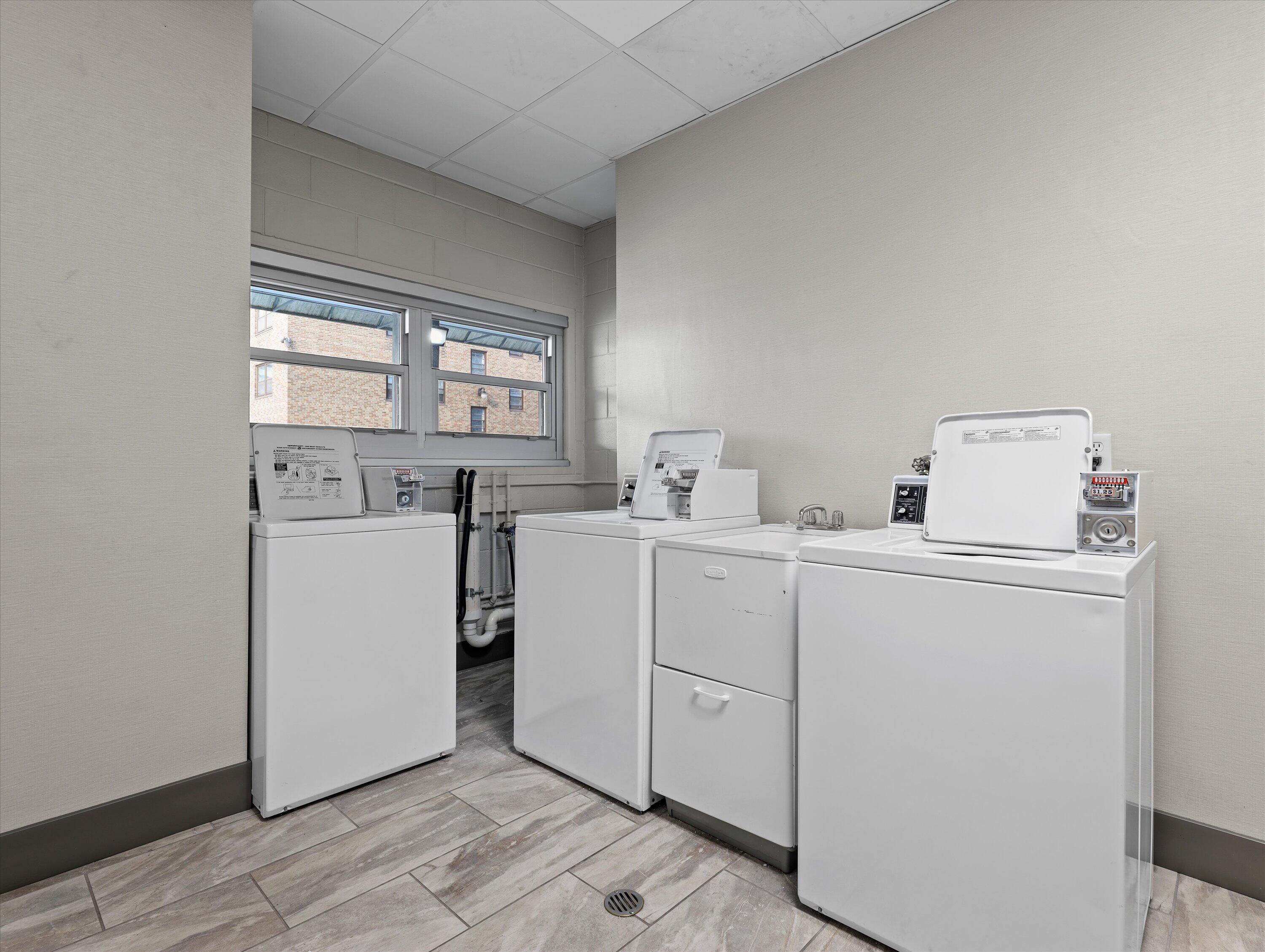 1707 N Prospect Ave 11B