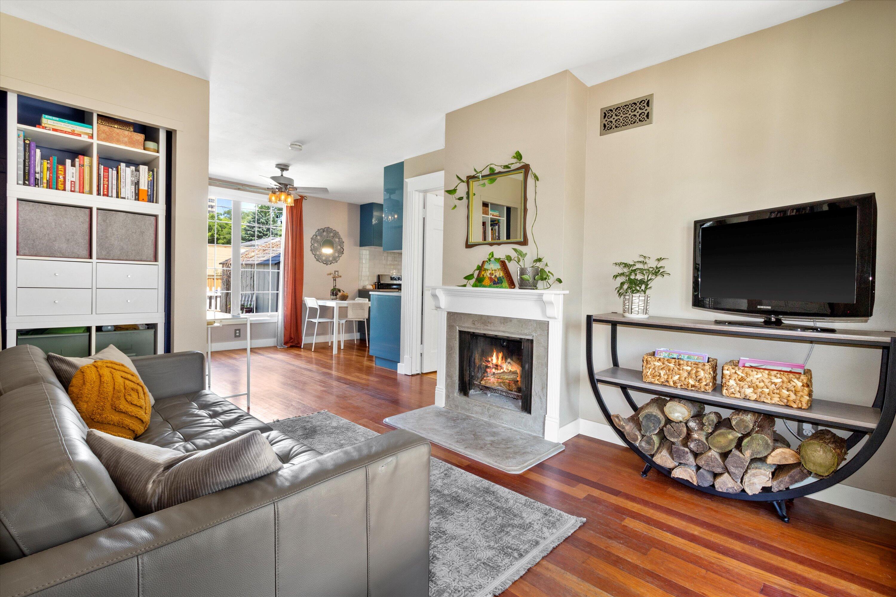 1411 E Russell Ave 3