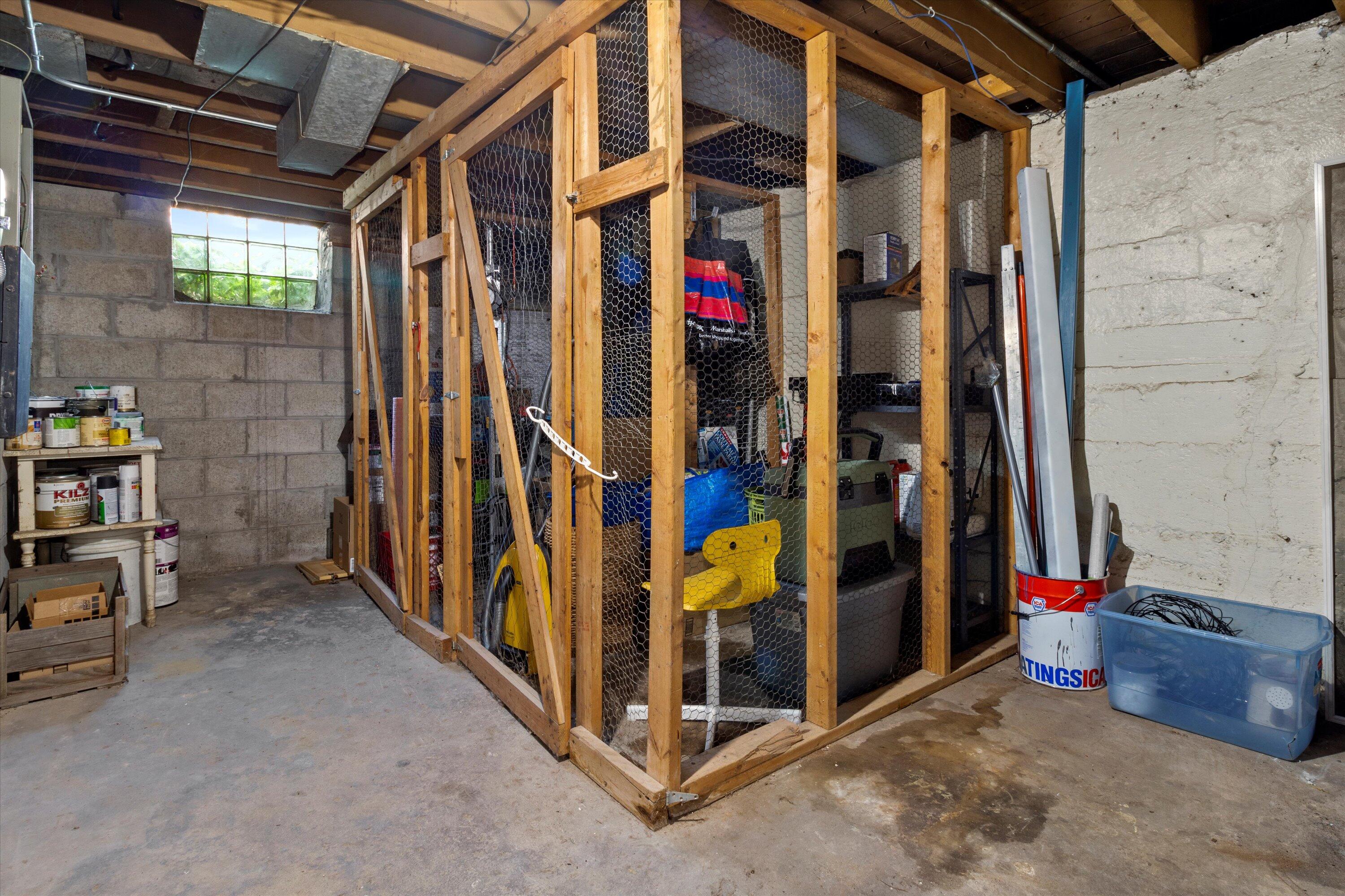 1411 E Russell Ave 3