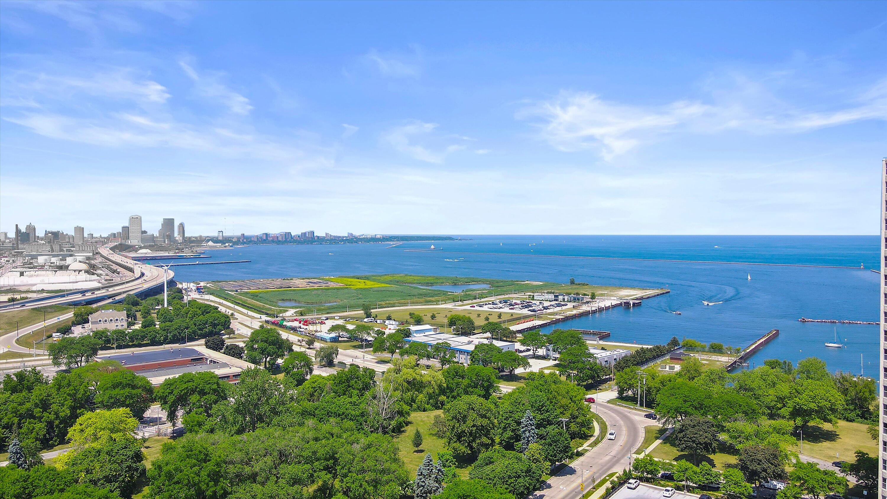 1411 E Russell Ave 3