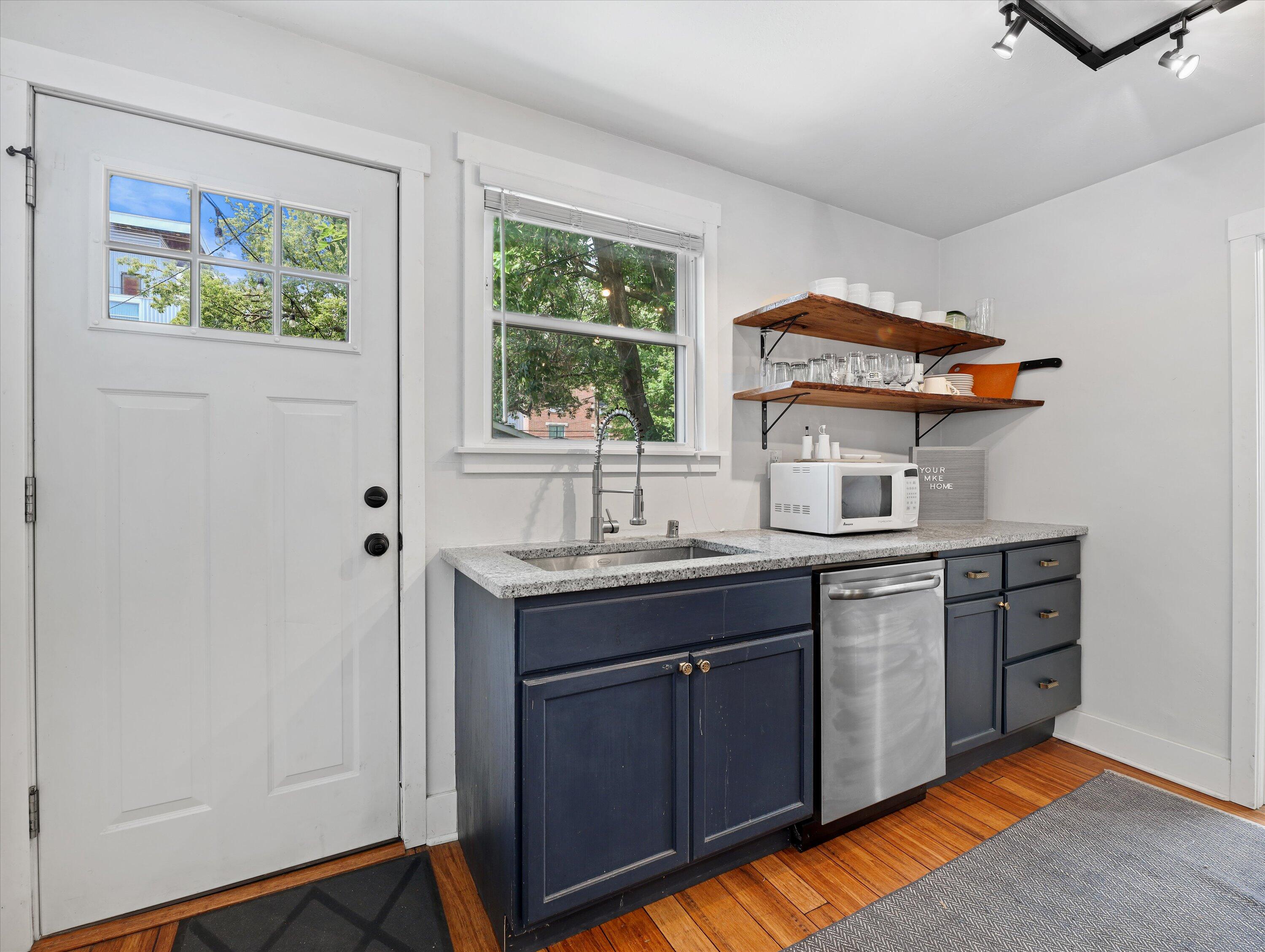 1831 Dr William Finlayson St