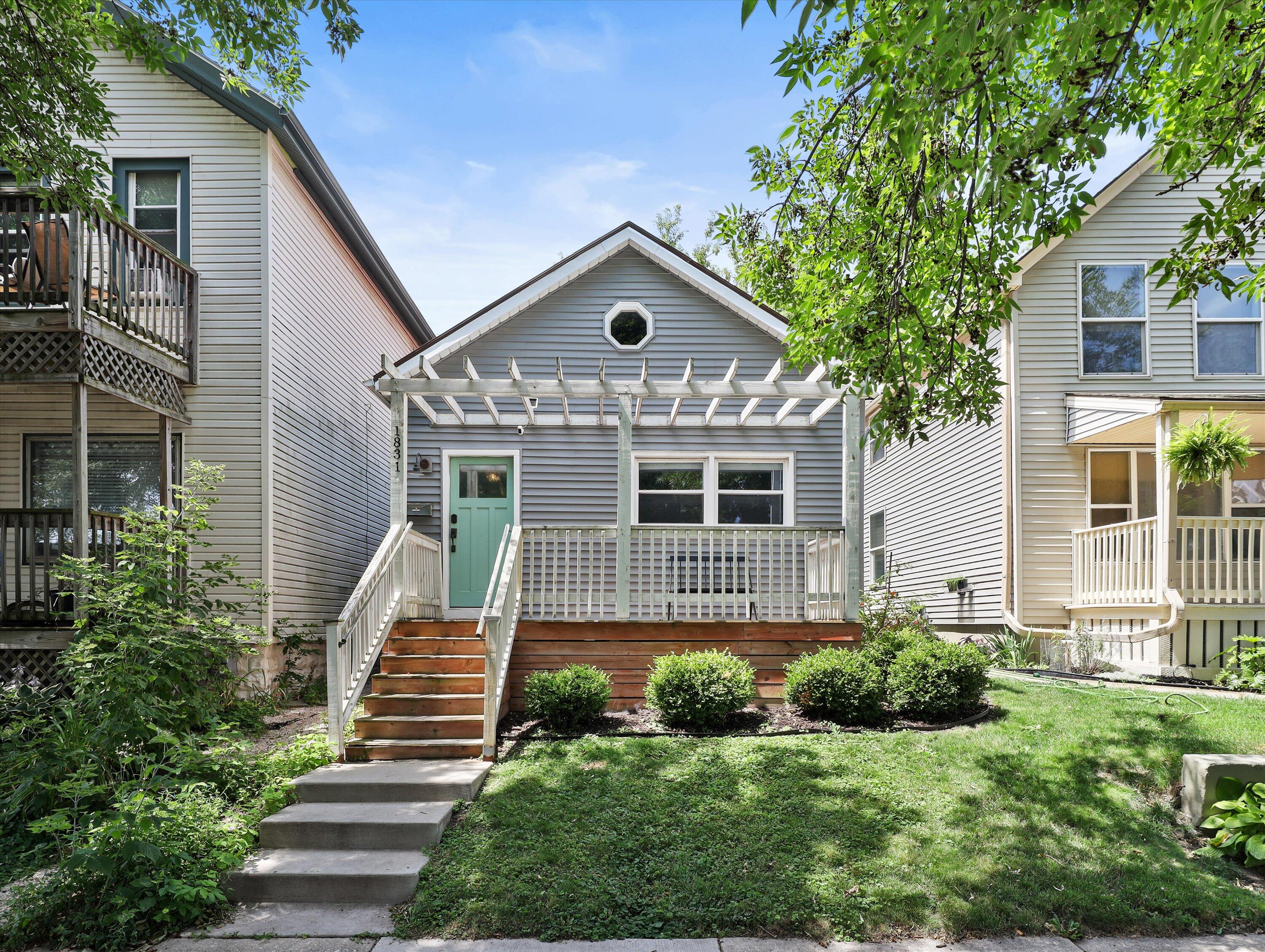 1831 Dr William Finlayson St