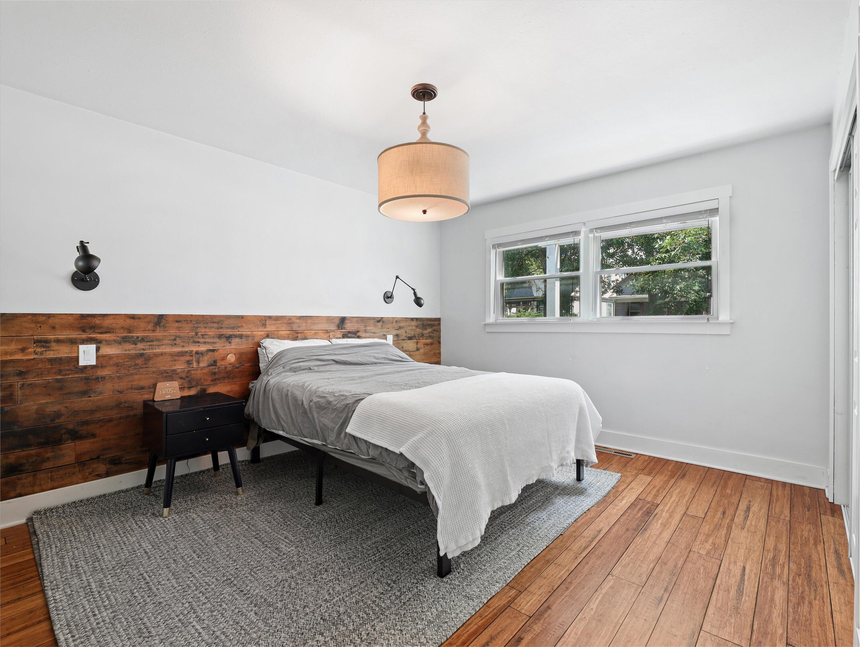 1831 Dr William Finlayson St