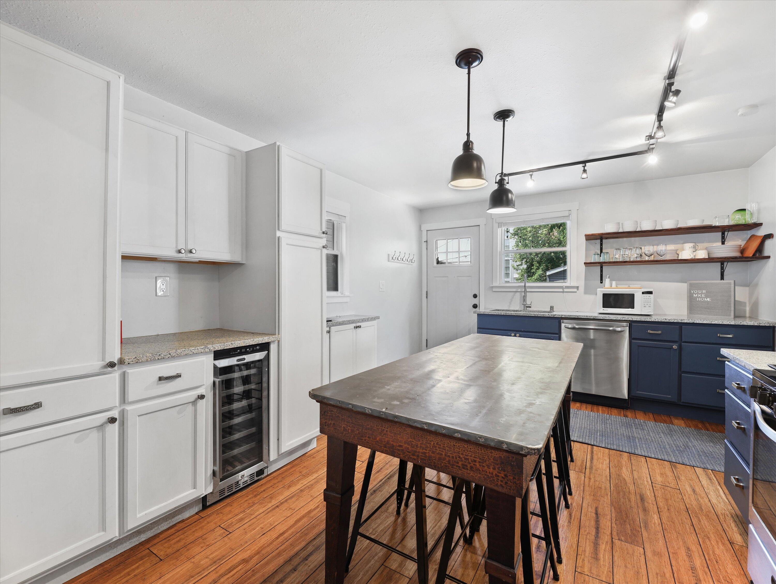 1831 Dr William Finlayson St