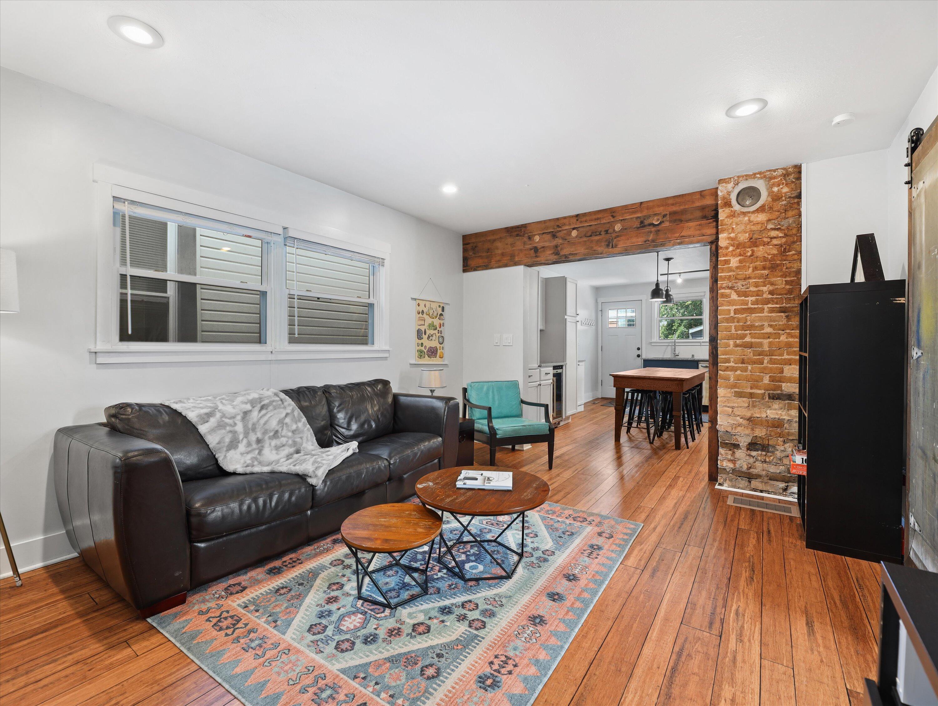 1831 Dr William Finlayson St