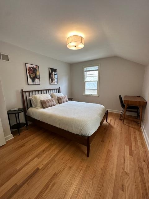 5928 N Bay Ridge Ave