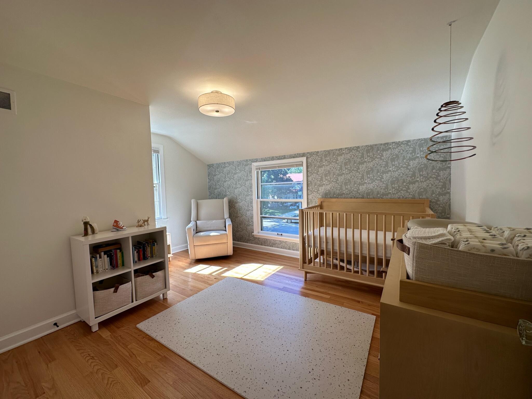 5928 N Bay Ridge Ave