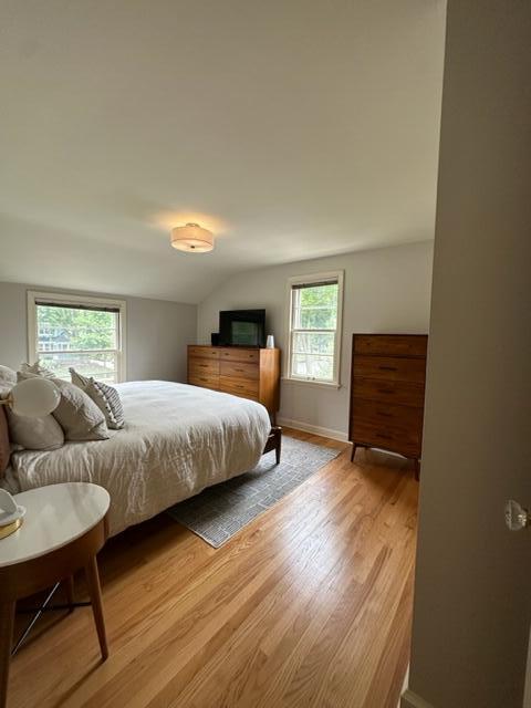 5928 N Bay Ridge Ave