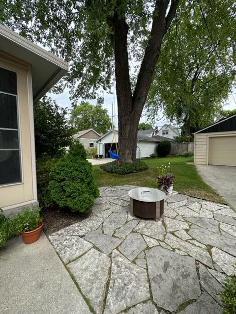 5928 N Bay Ridge Ave