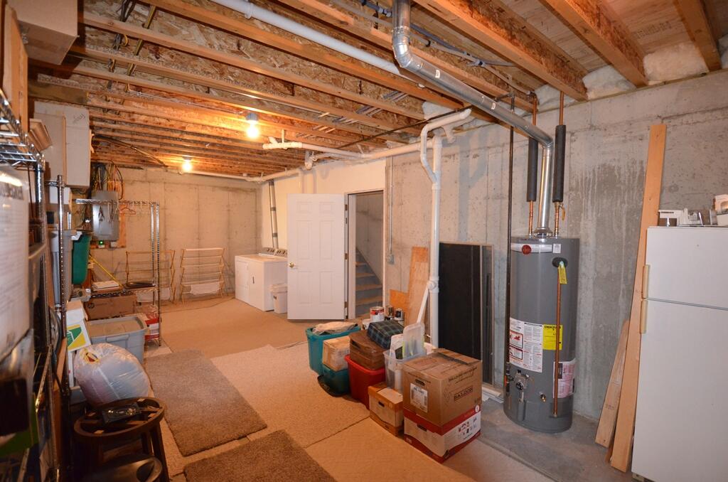 1135 W South St