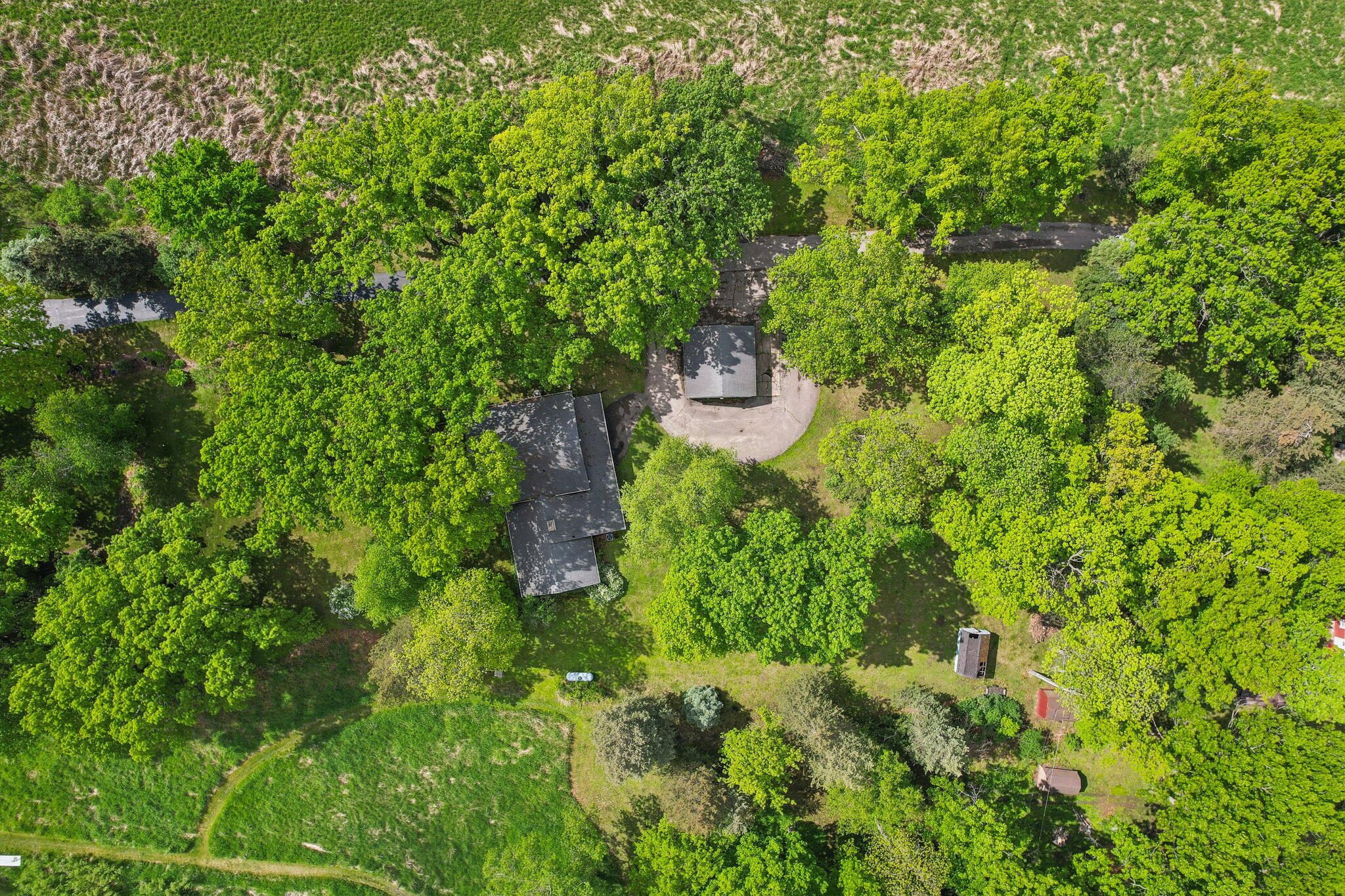 950 N Dousman Rd