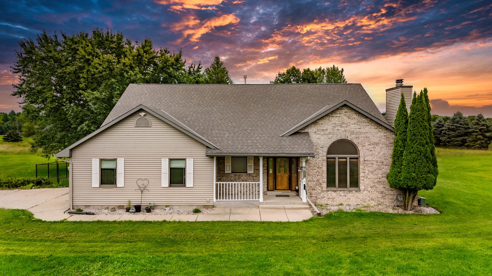 306 Castle Cove Way