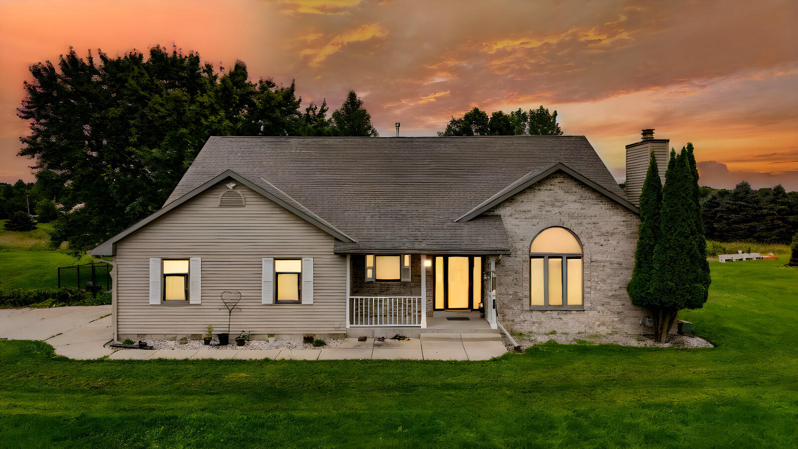 306 Castle Cove Way