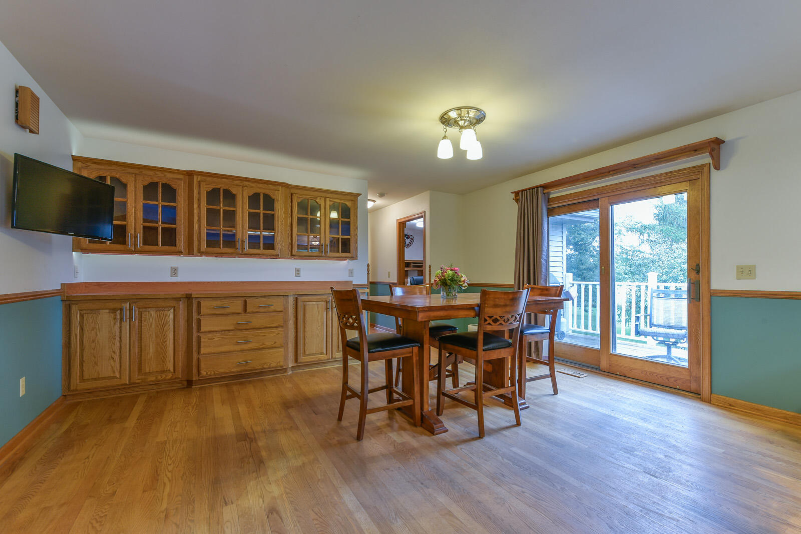 306 Castle Cove Way